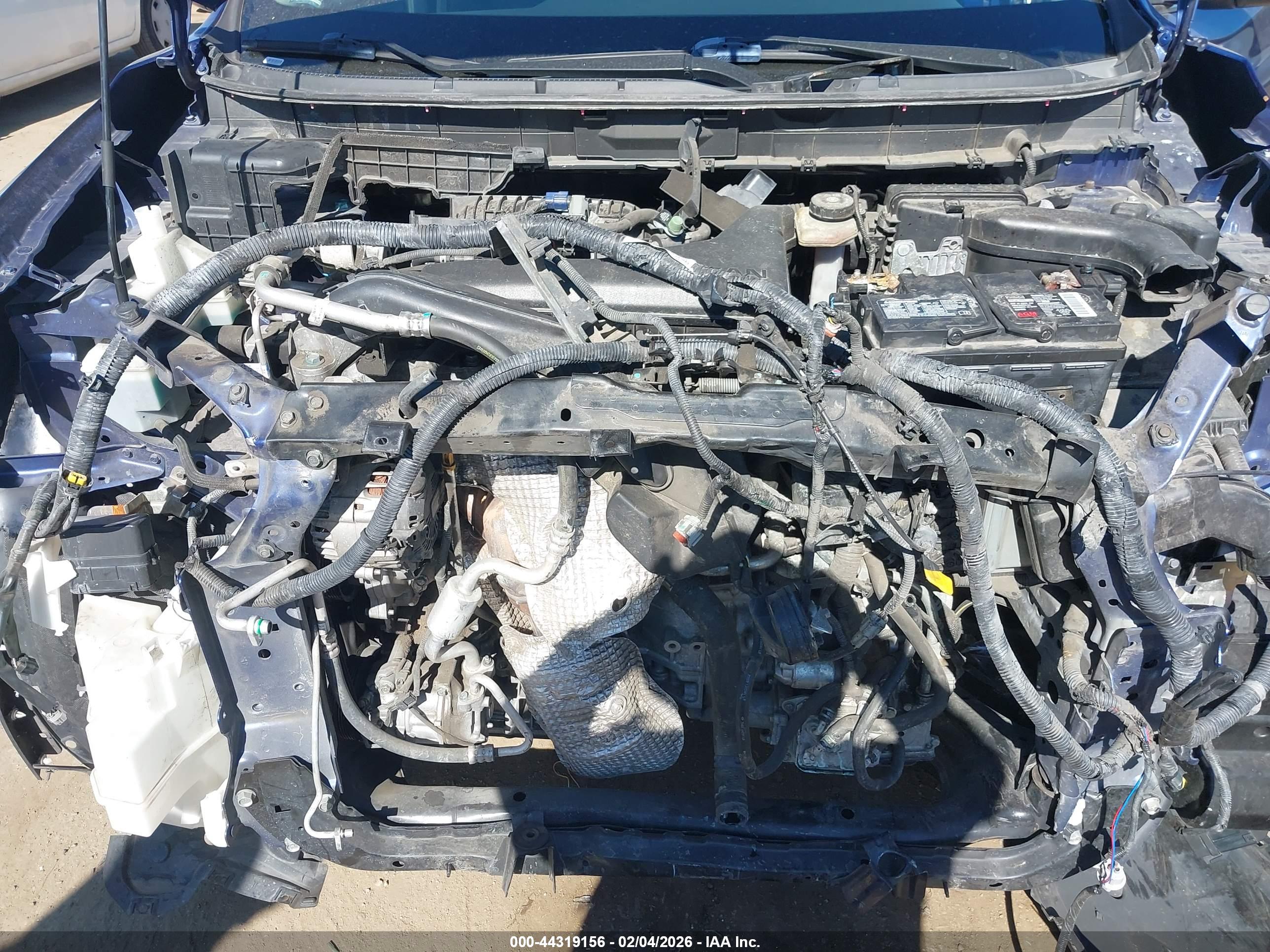 NISSAN ROGUE image 10