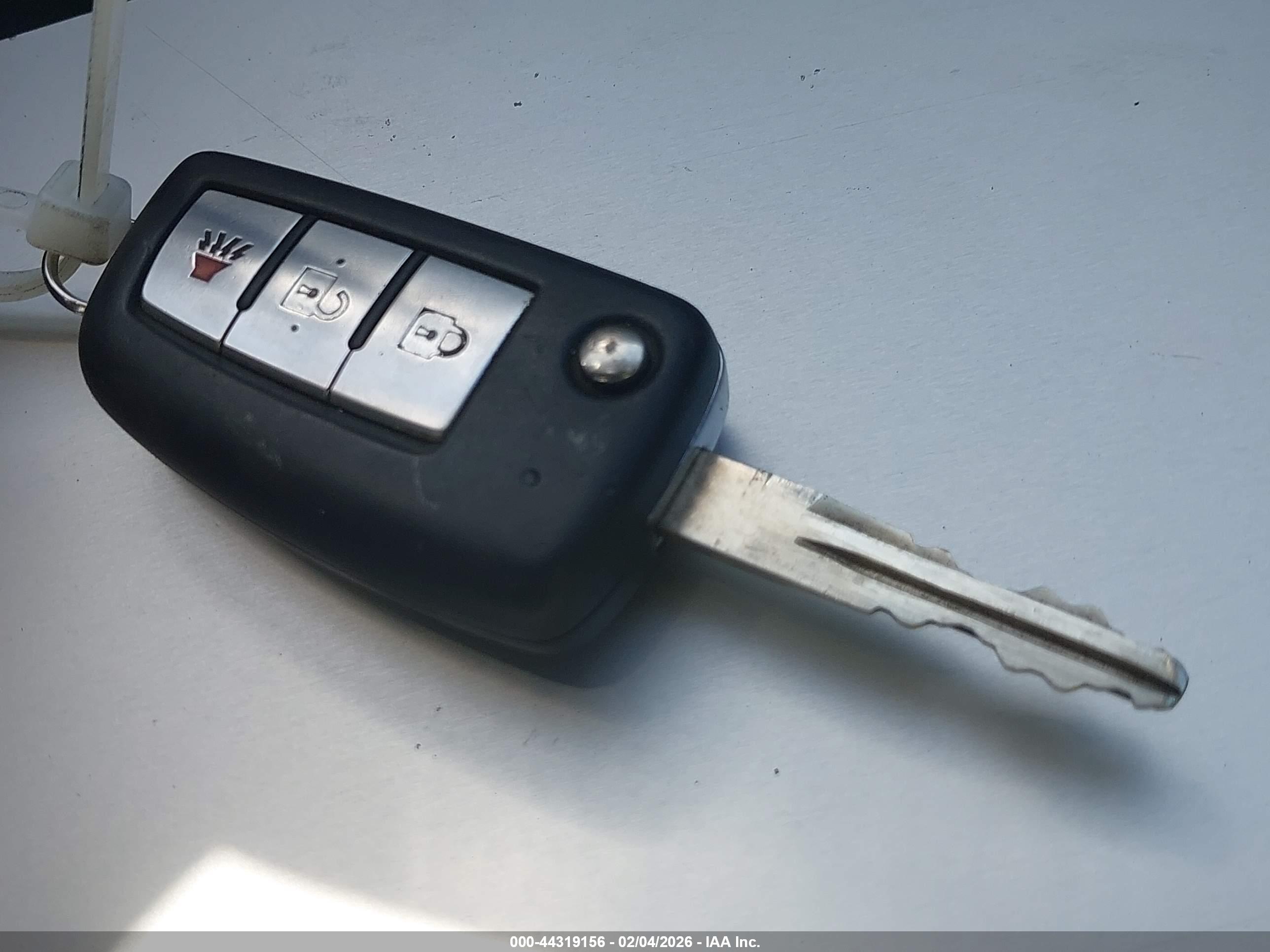 NISSAN ROGUE image 11
