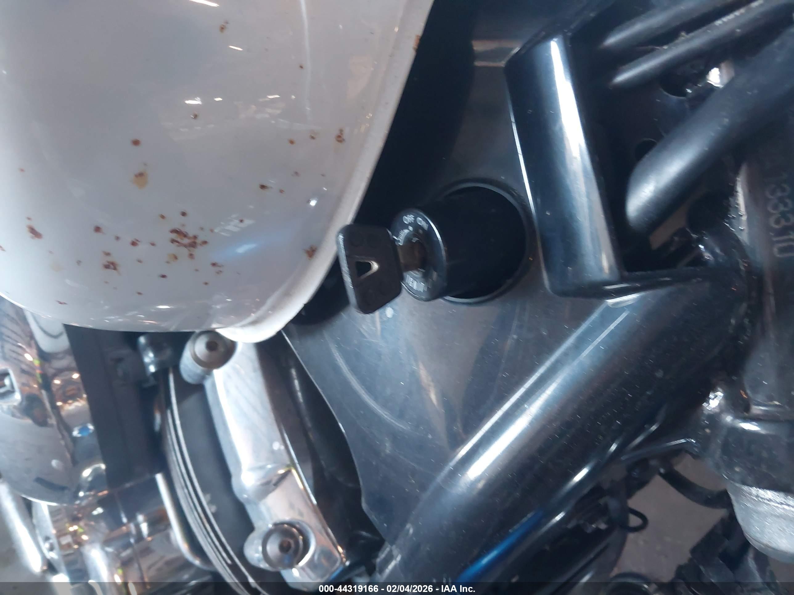 YAMAHA XVS650 image 11