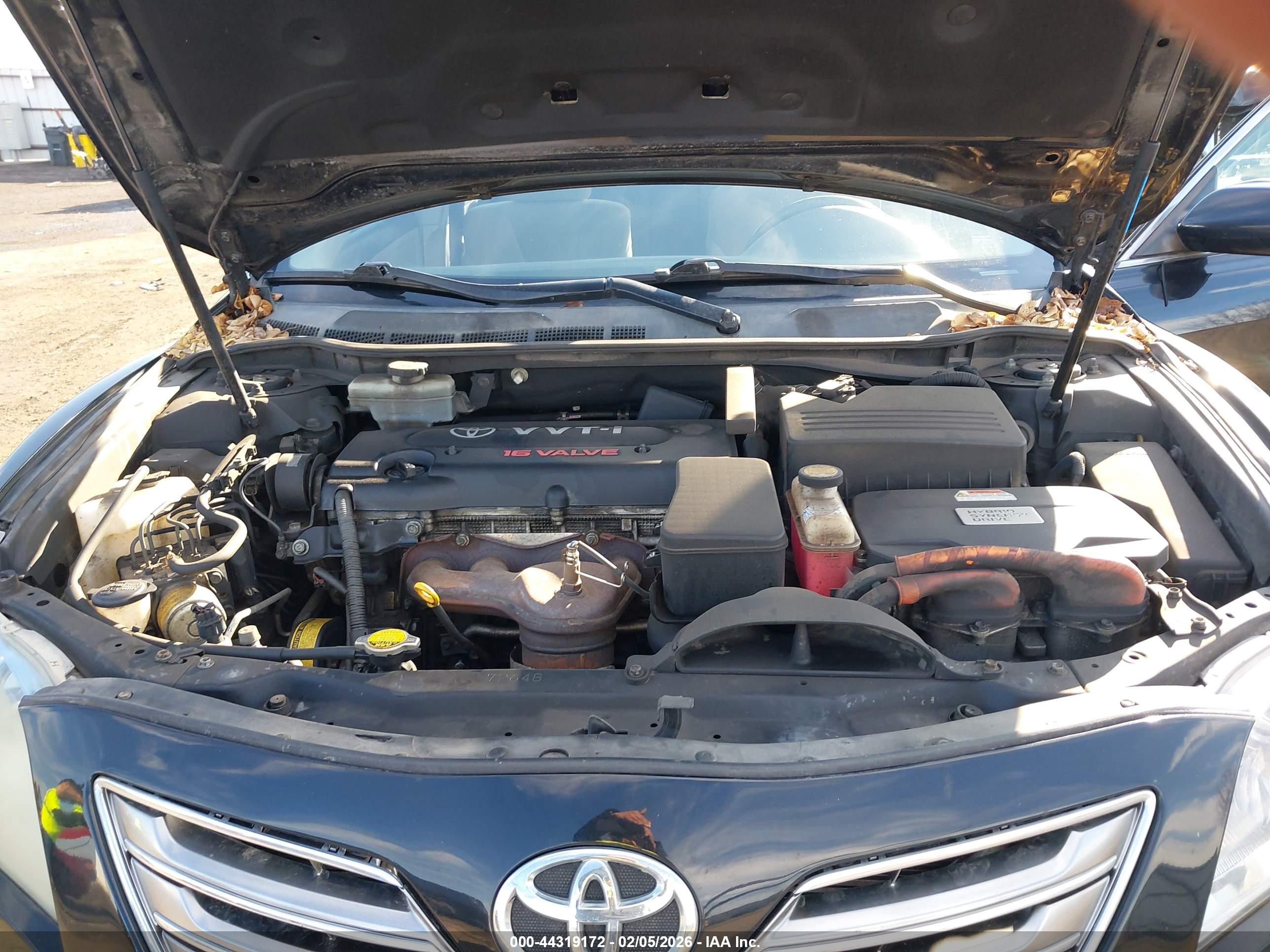 TOYOTA CAMRY image 10
