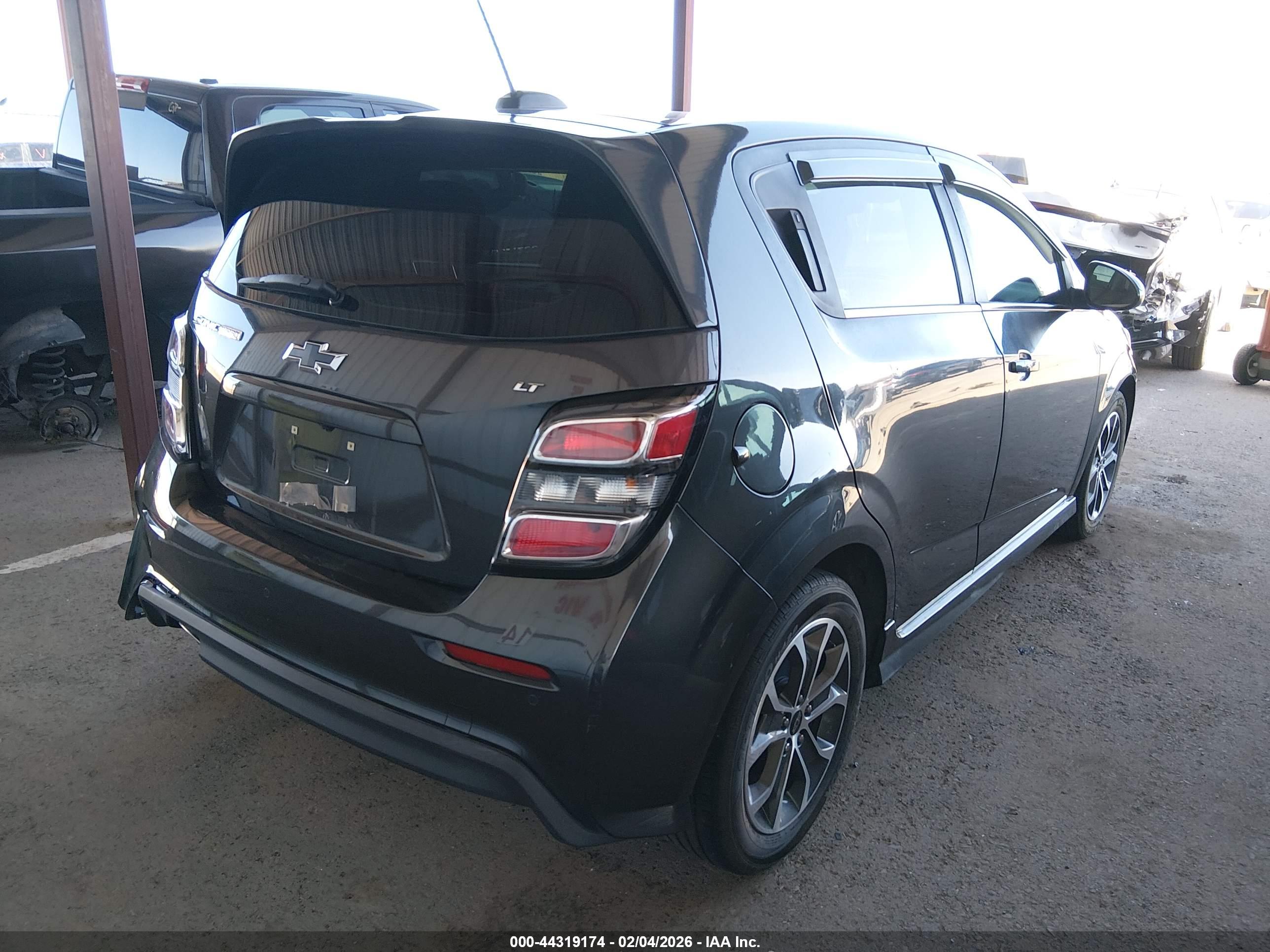 CHEVROLET SONIC image 4