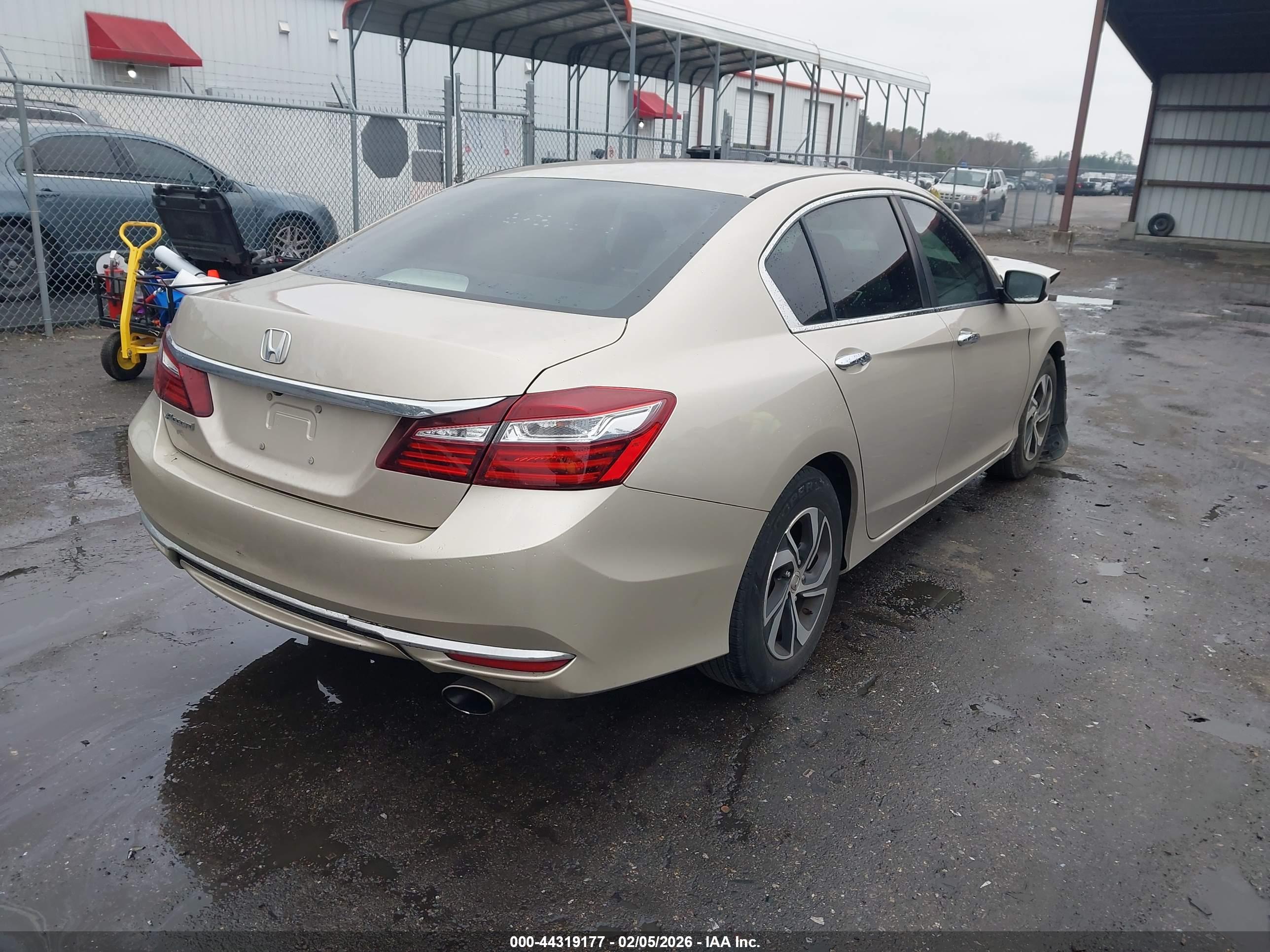 HONDA ACCORD image 4