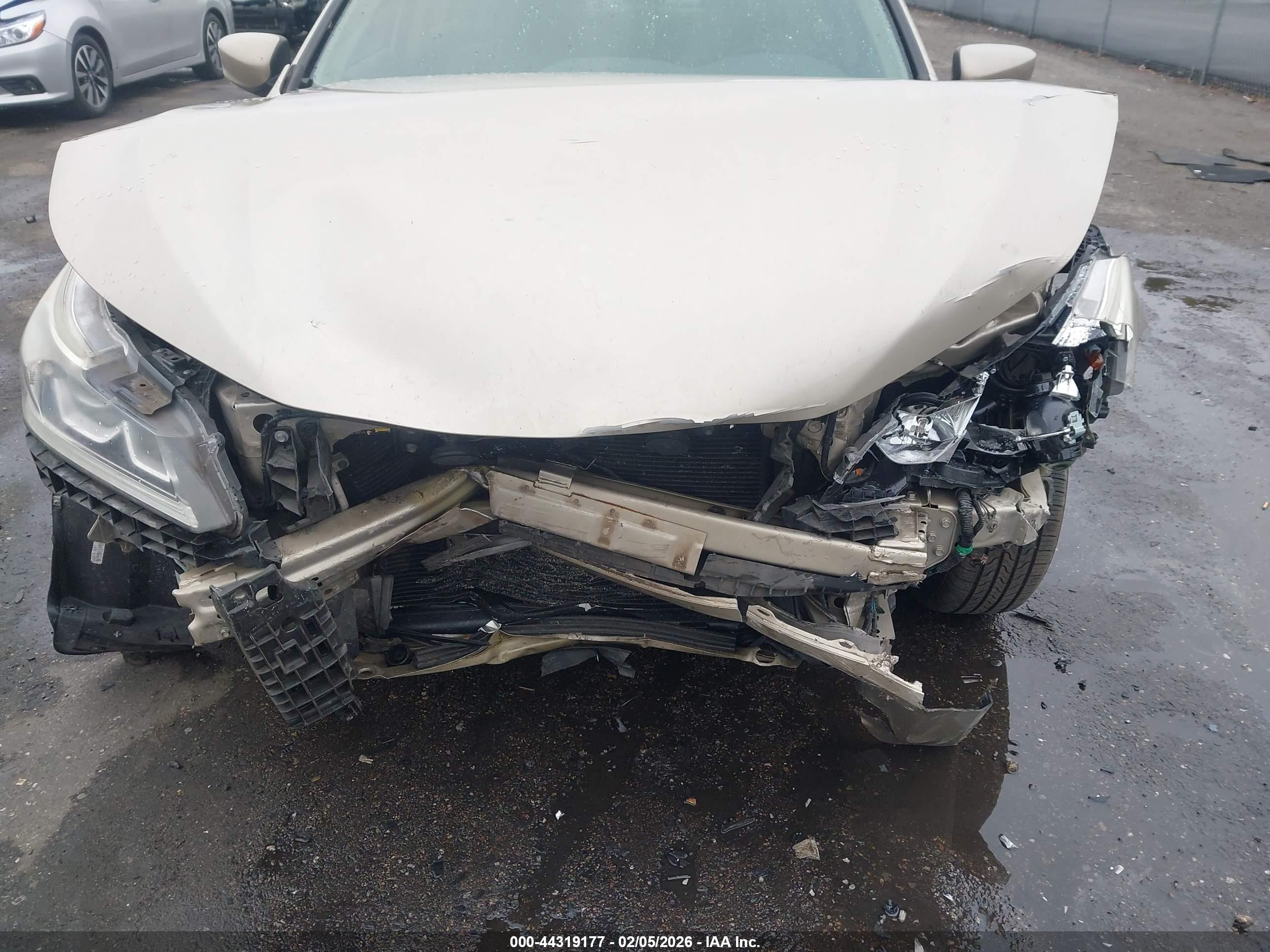 HONDA ACCORD image 6