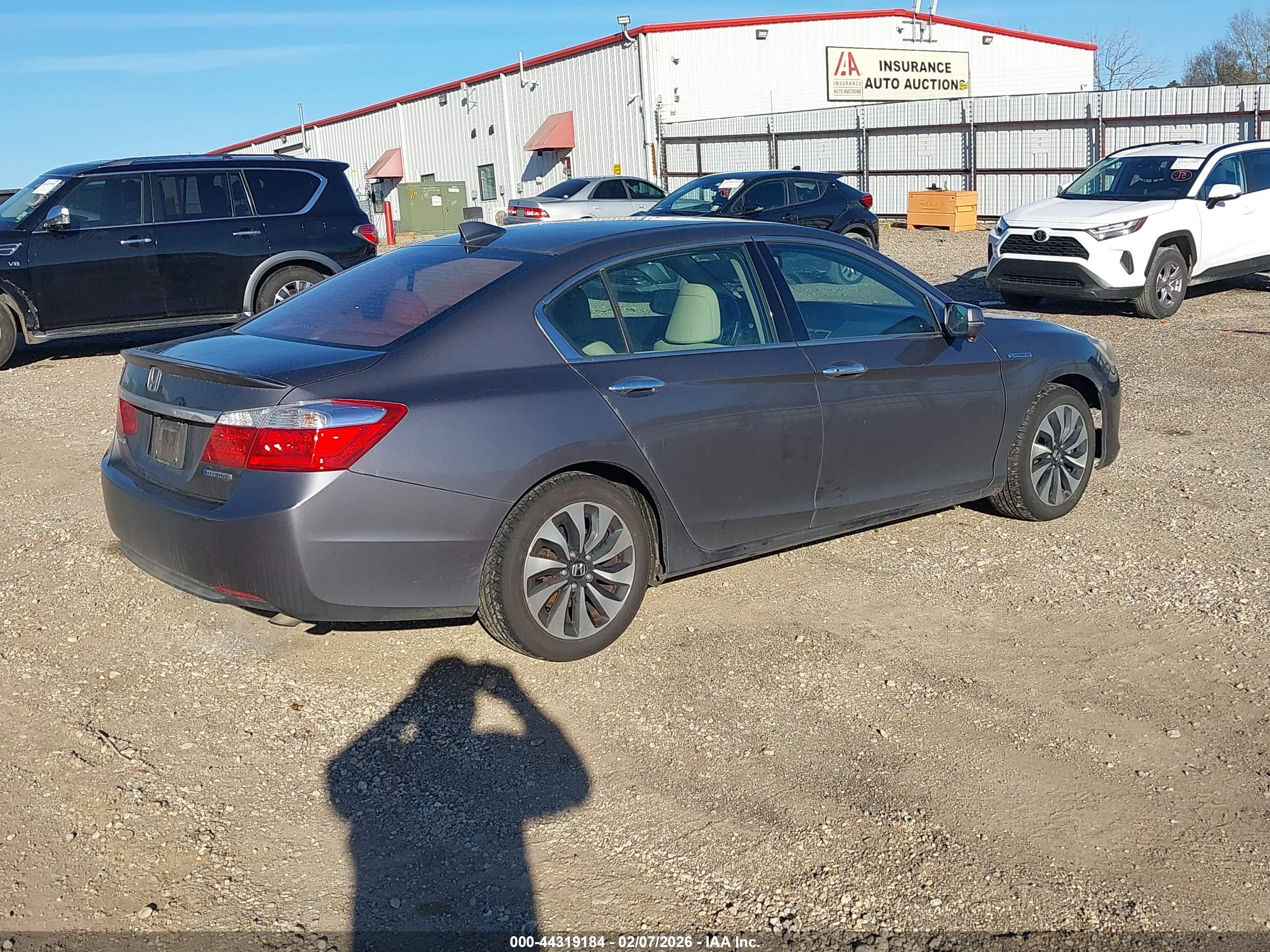 HONDA ACCORD image 4