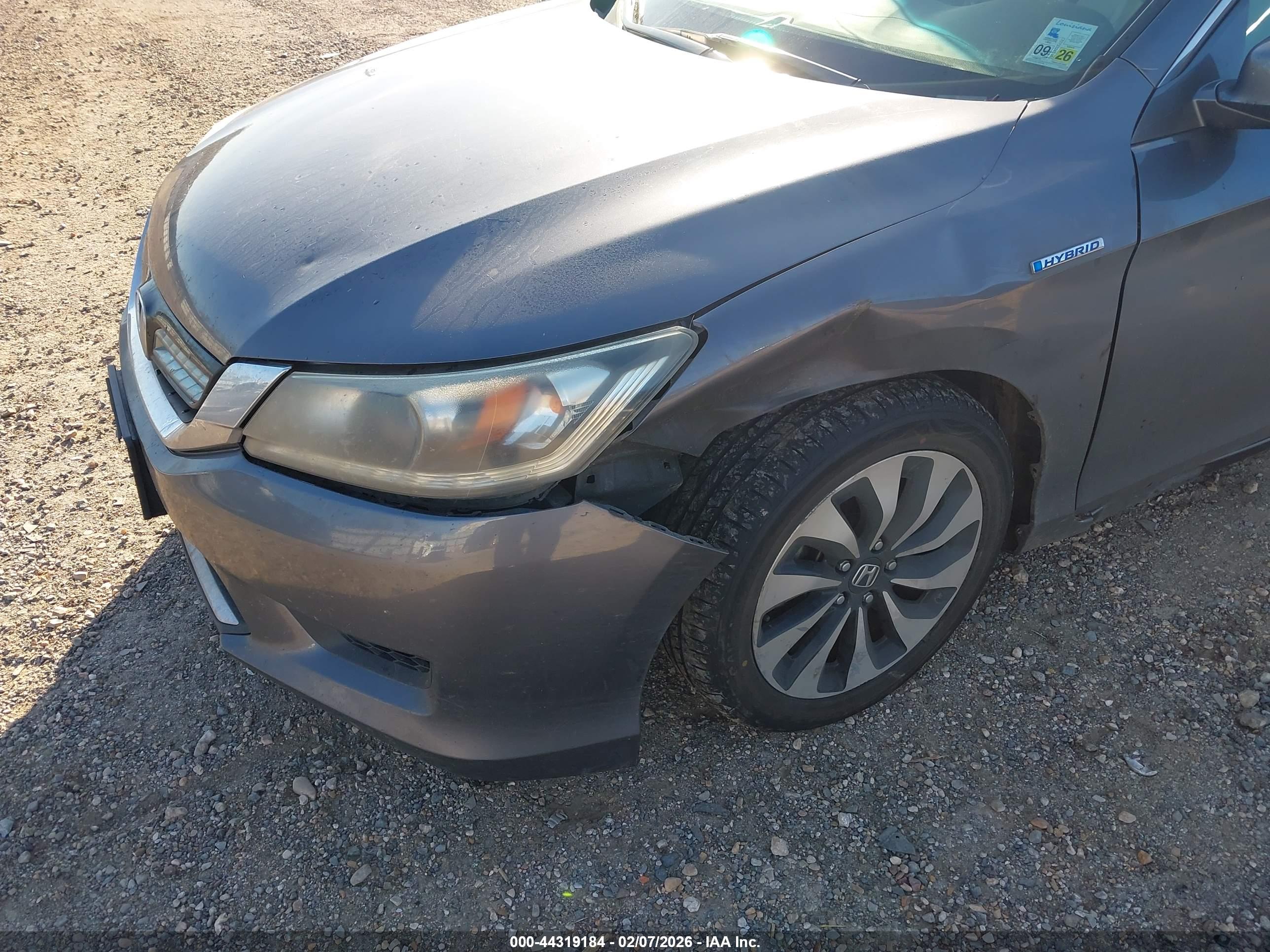HONDA ACCORD image 6