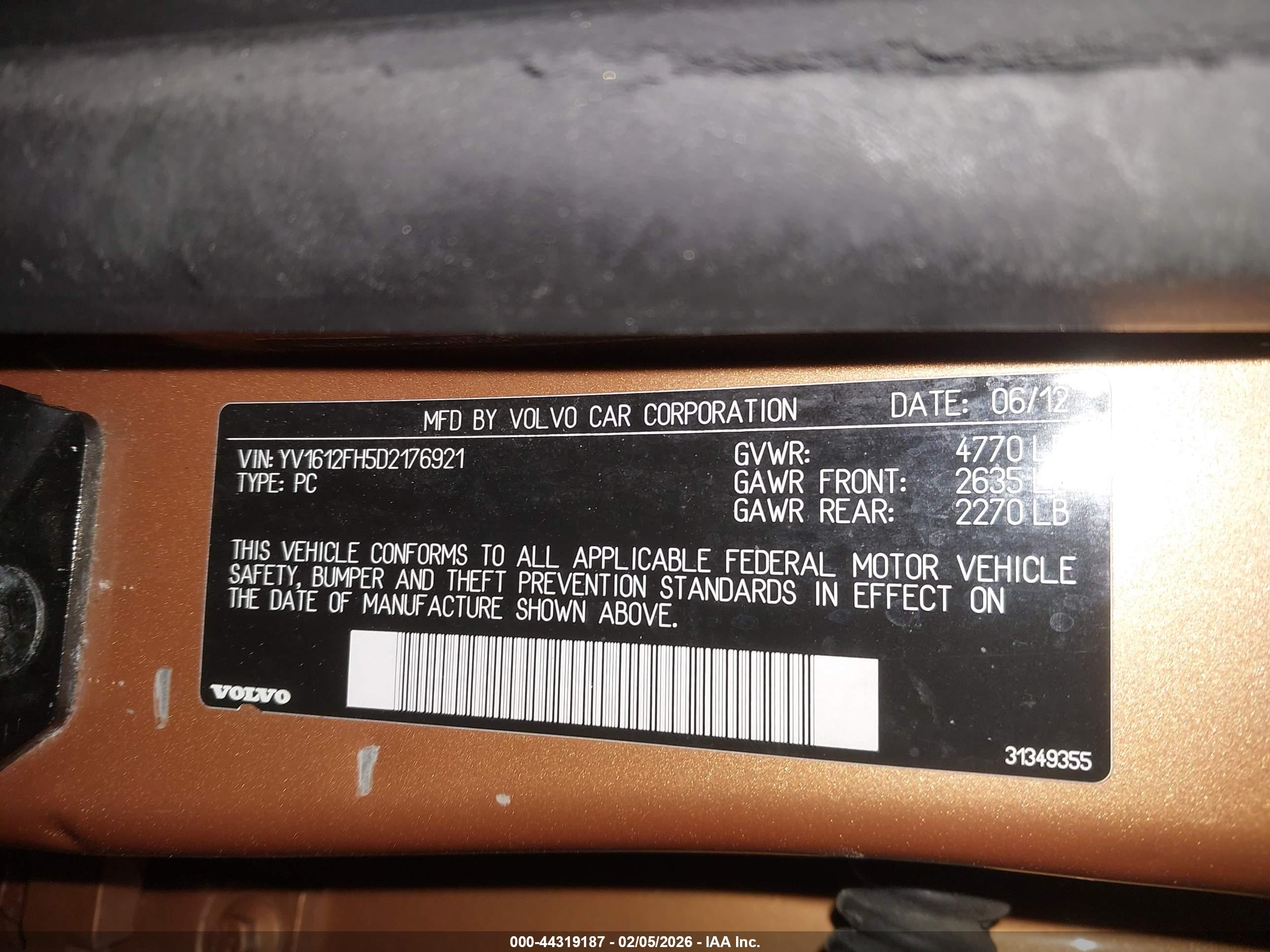 VOLVO S60 image 9