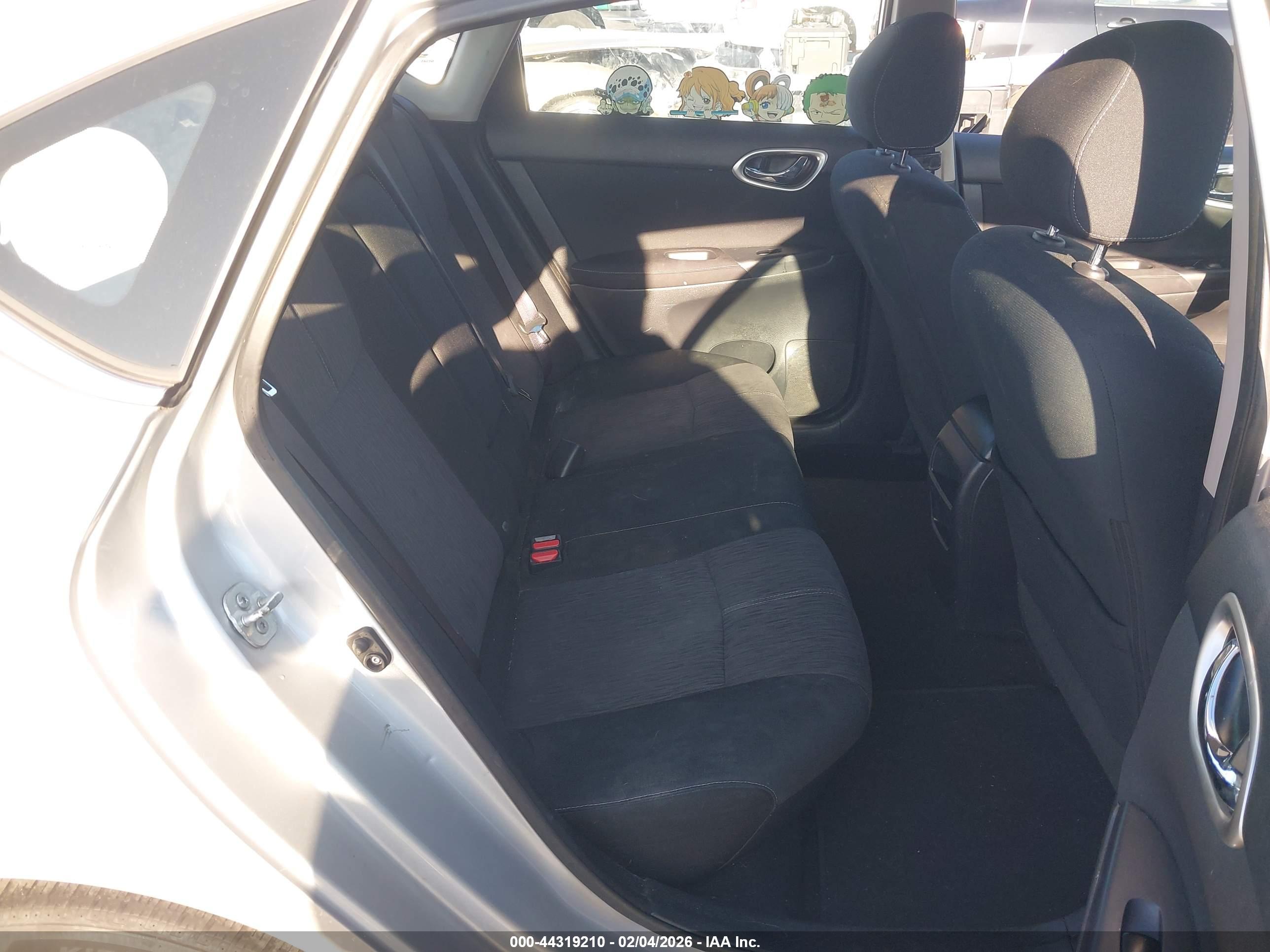 NISSAN SENTRA image 8