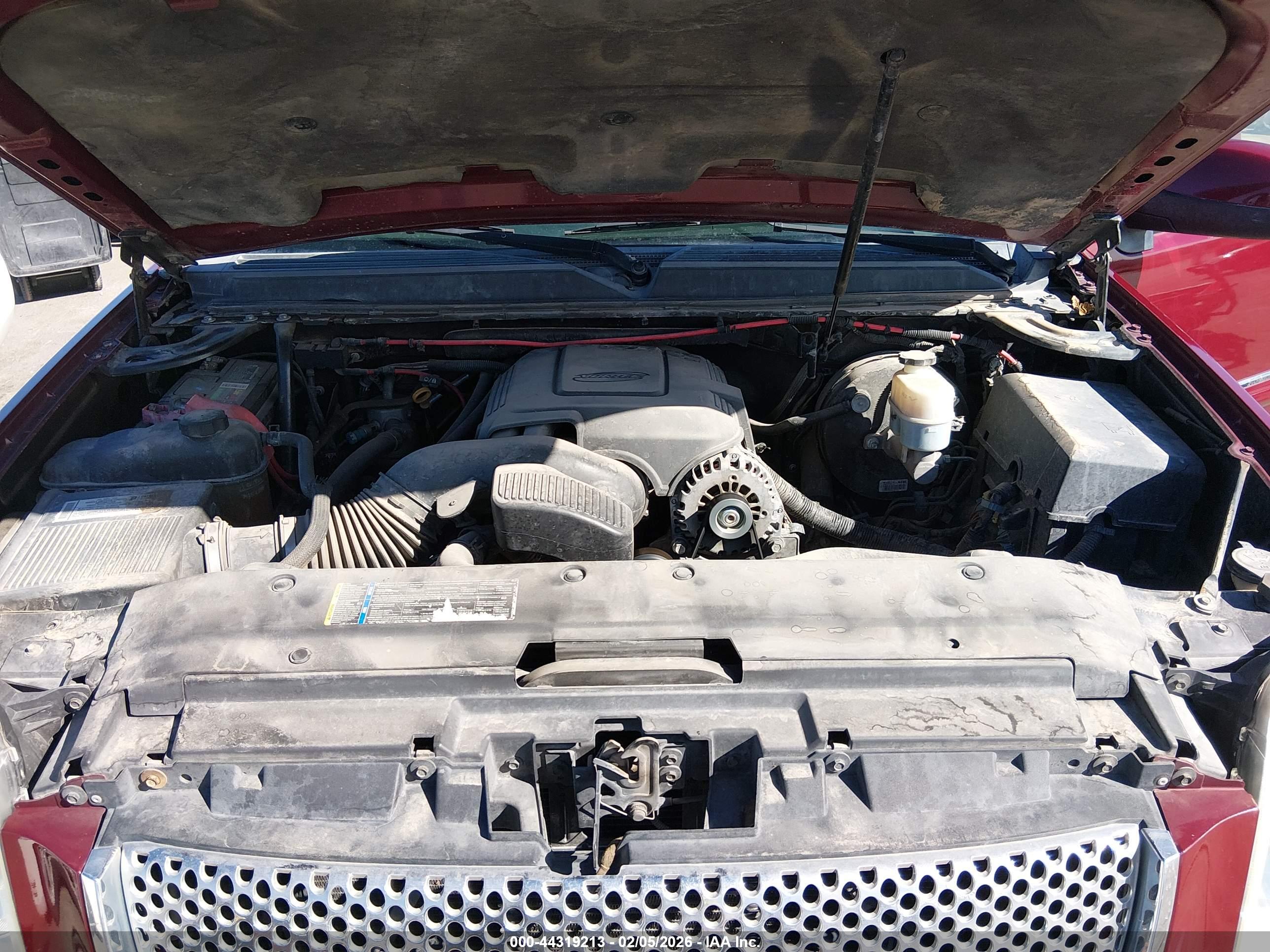 GMC YUKON image 10