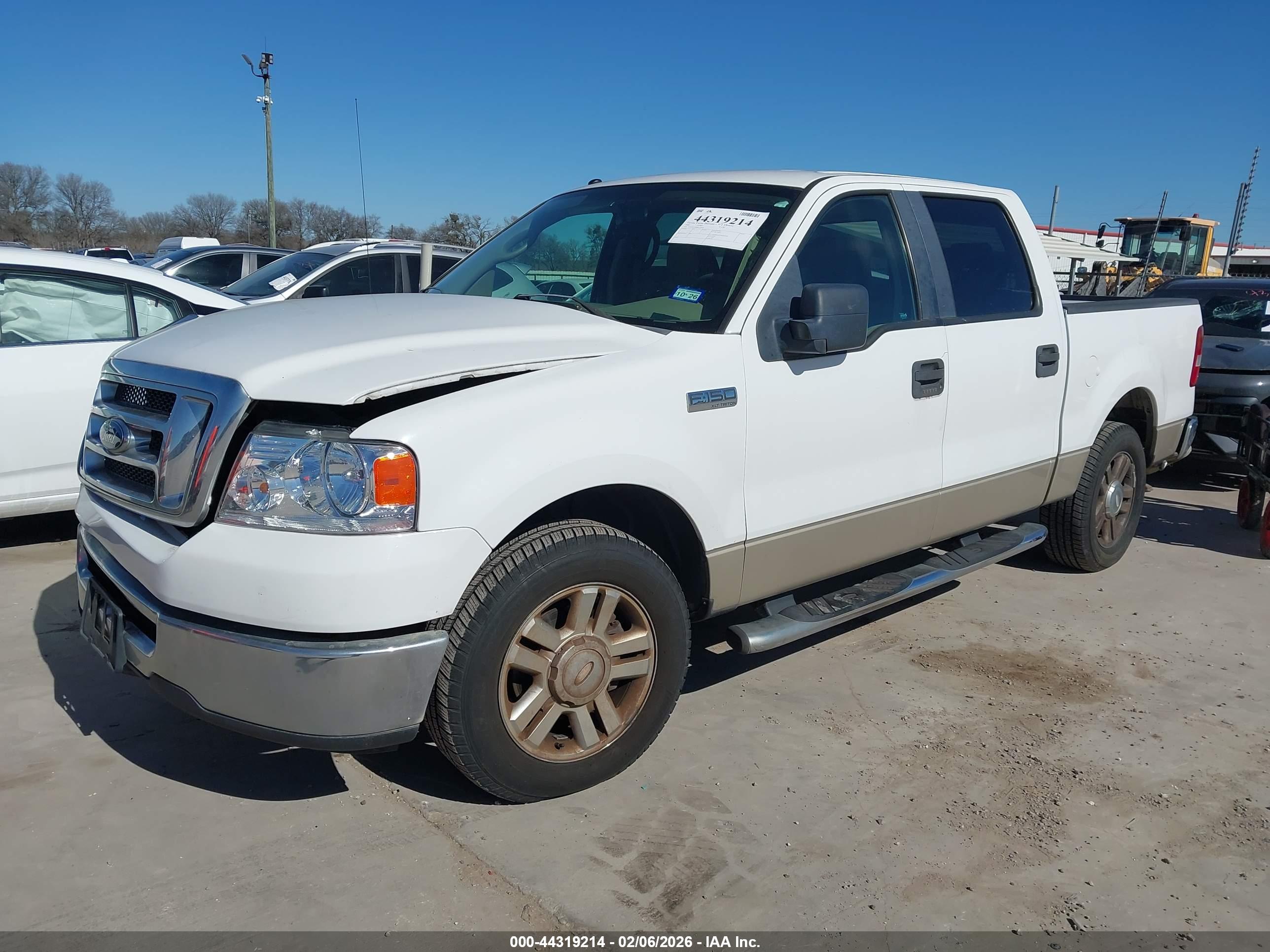 FORD F-150 image 2
