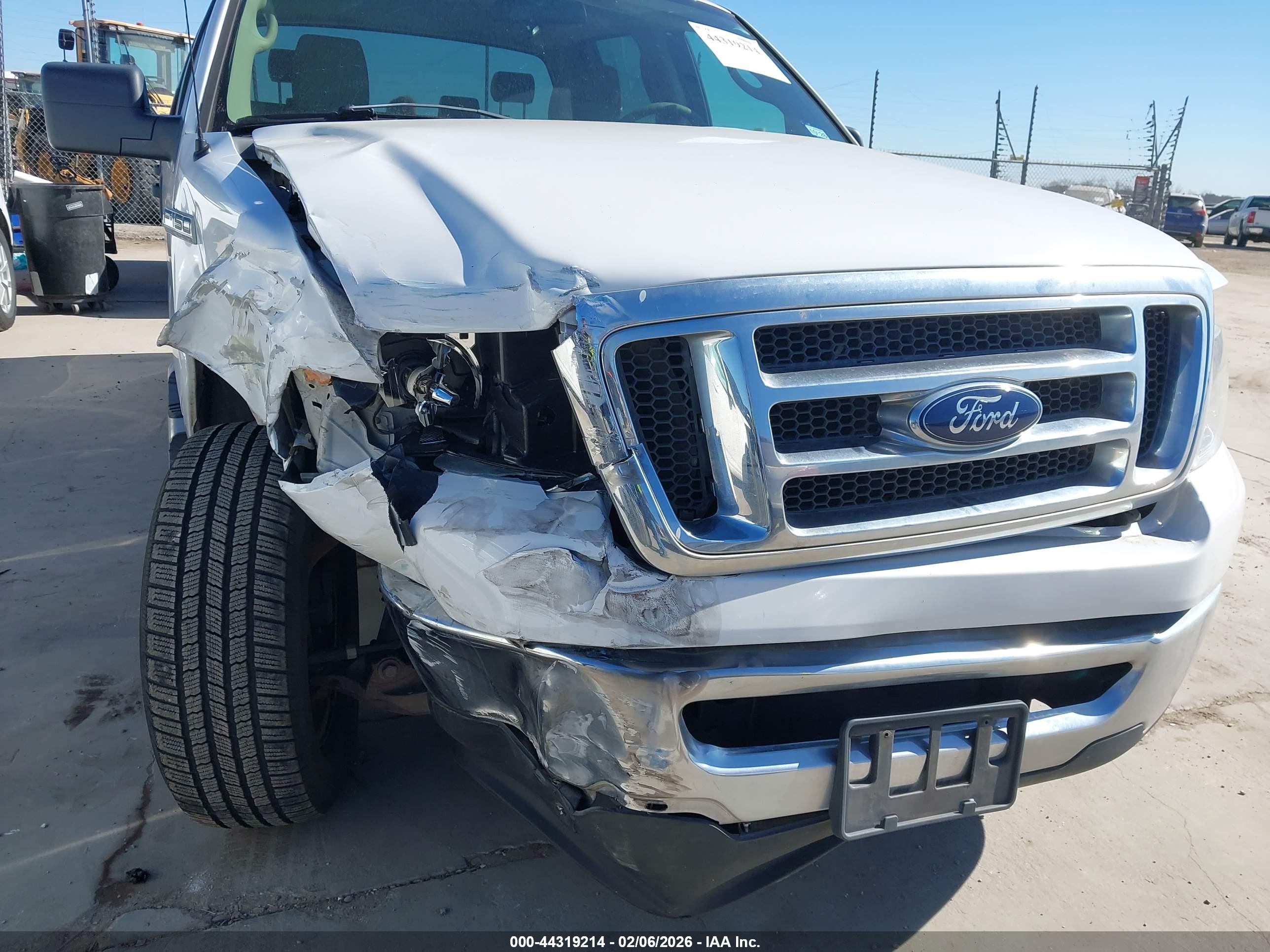FORD F-150 image 6