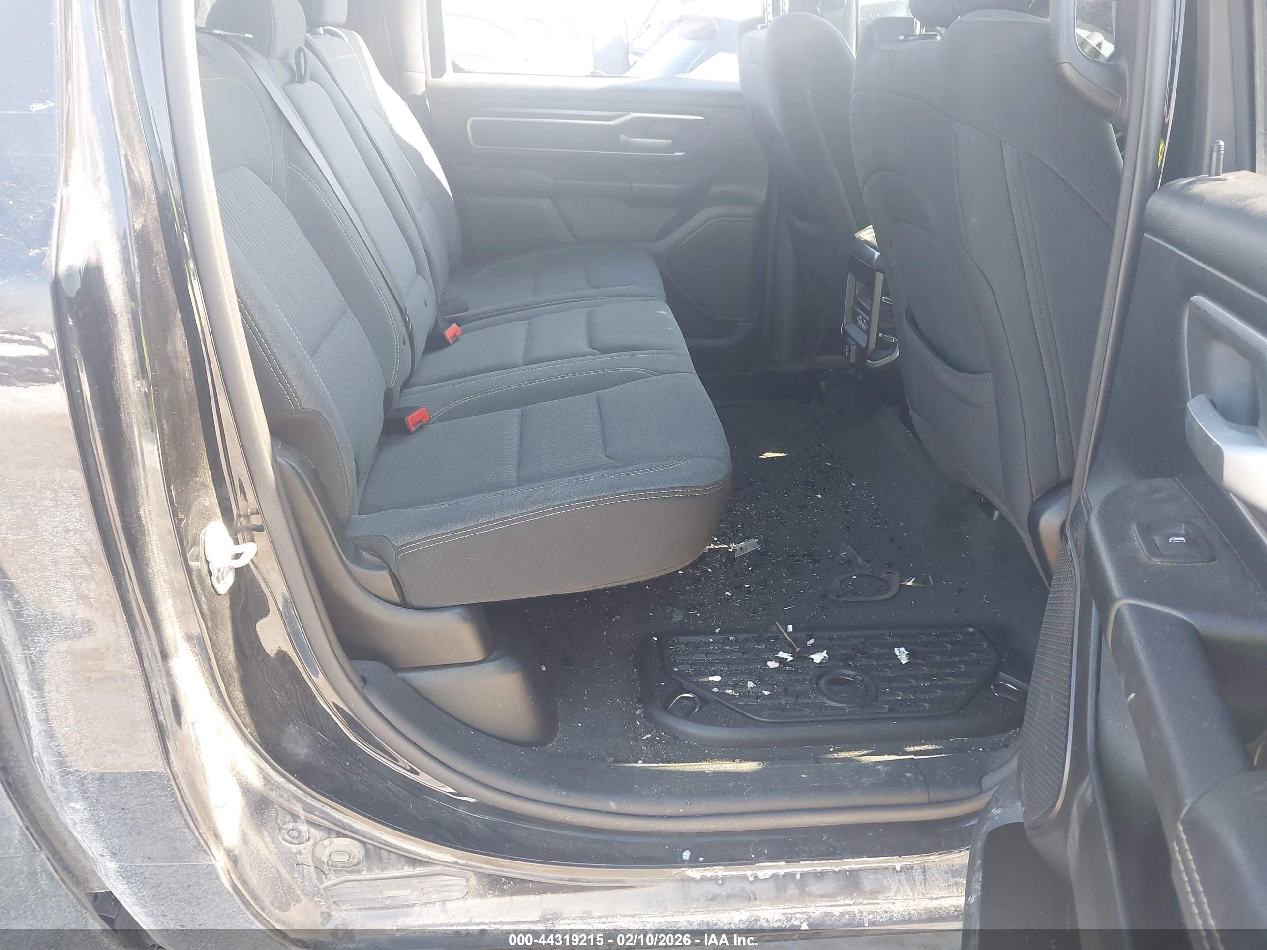 RAM 1500 image 8