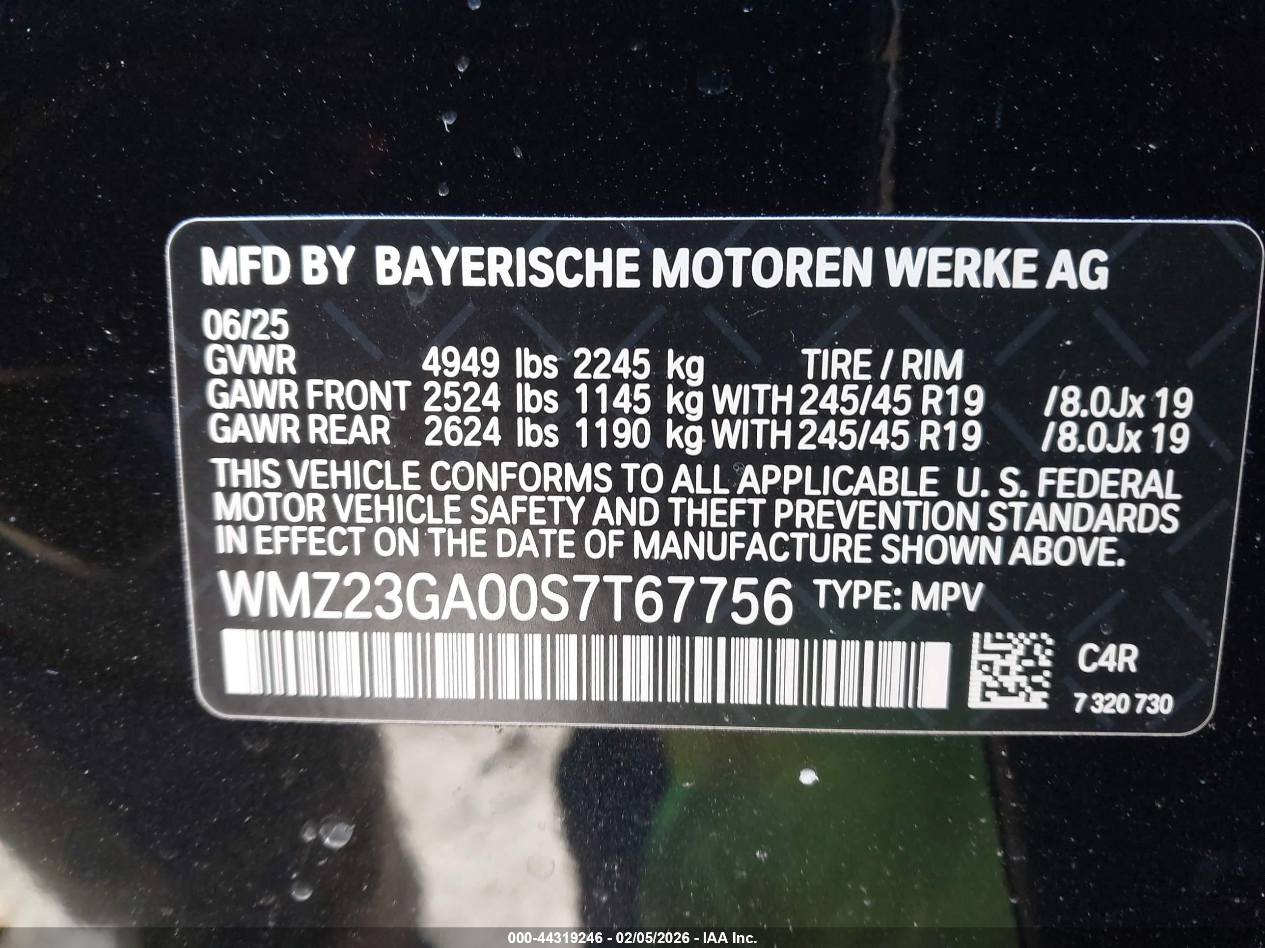 MINI COUNTRYMAN image 9