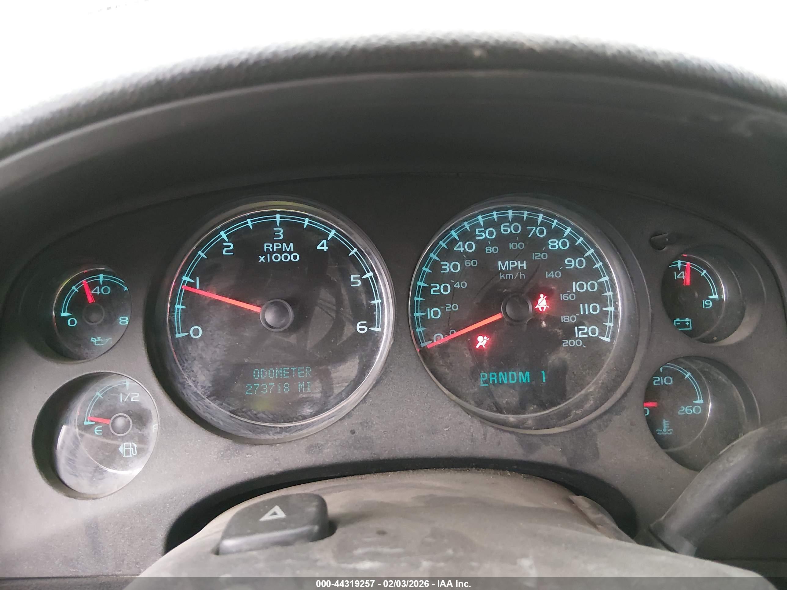 CHEVROLET SILVERADO image 7