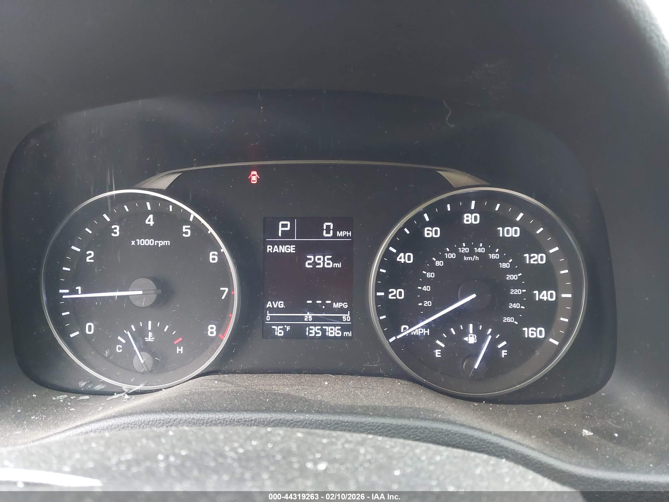 HYUNDAI ELANTRA image 7