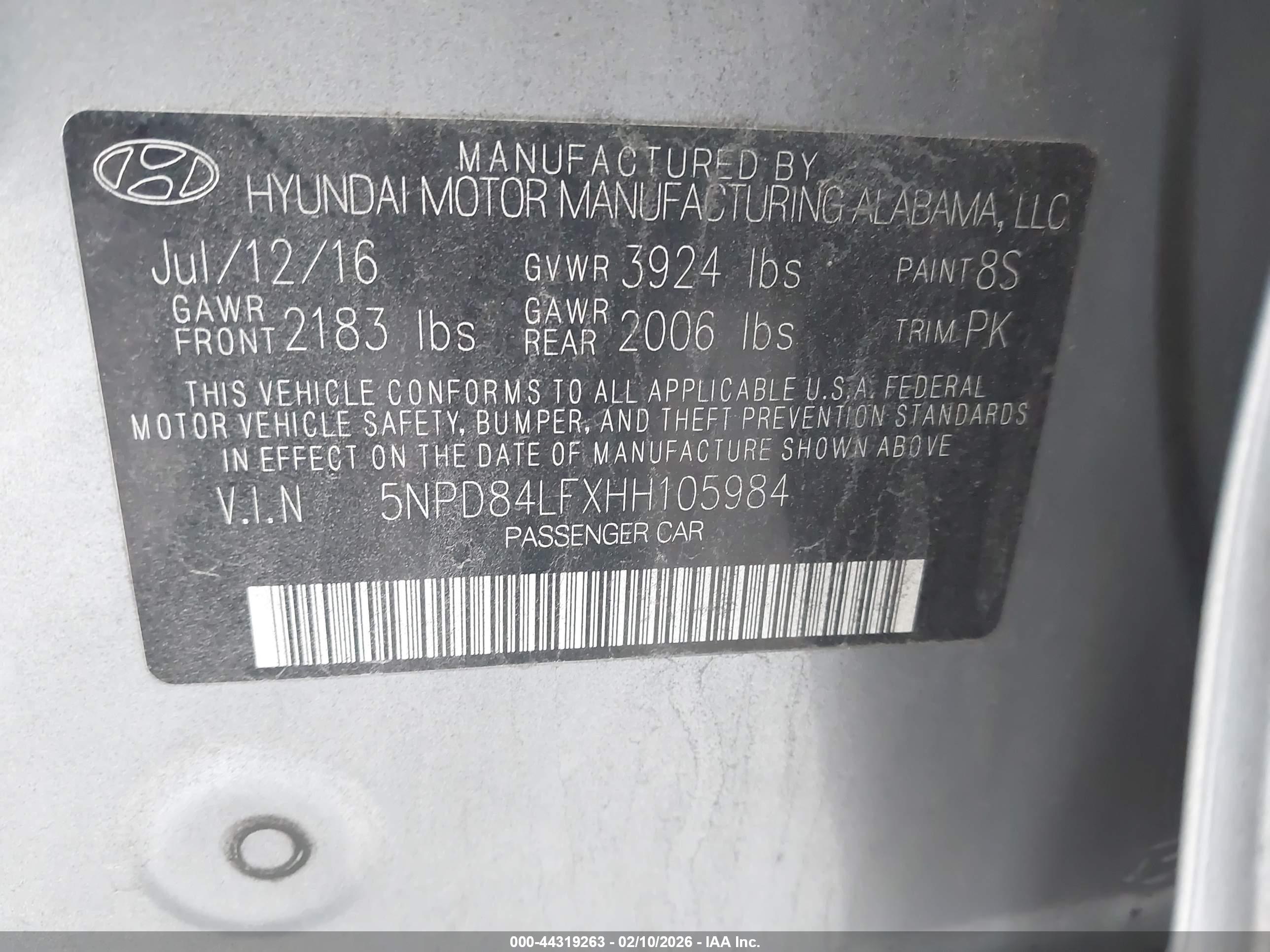 HYUNDAI ELANTRA image 9