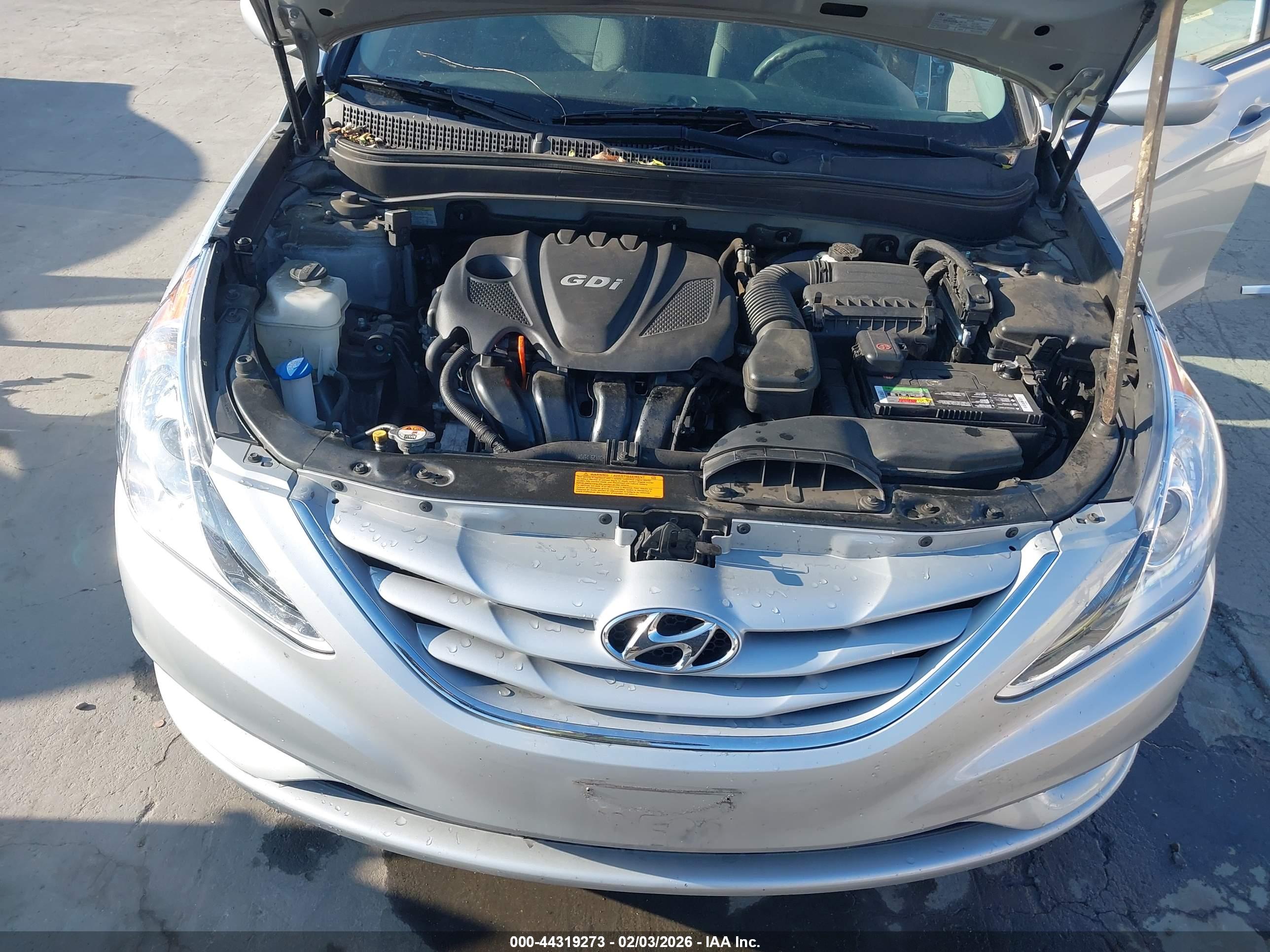 HYUNDAI SONATA image 10