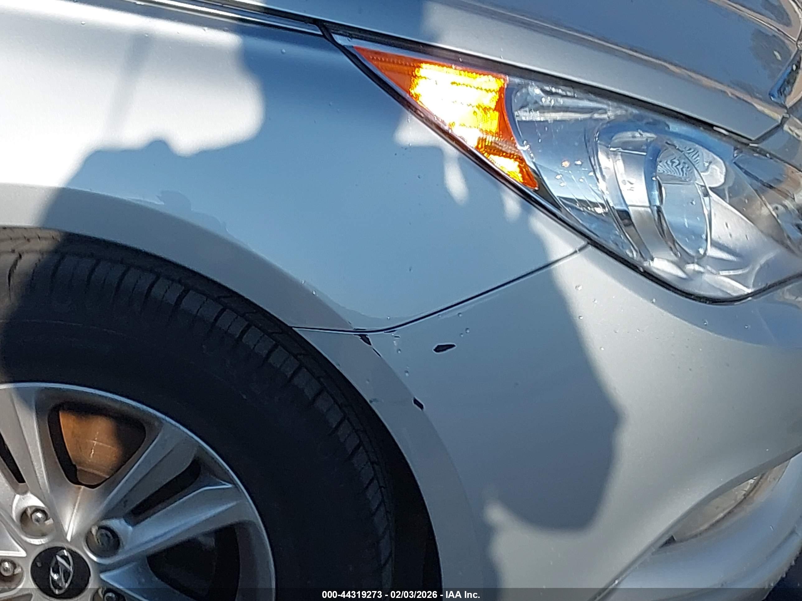 HYUNDAI SONATA image 6