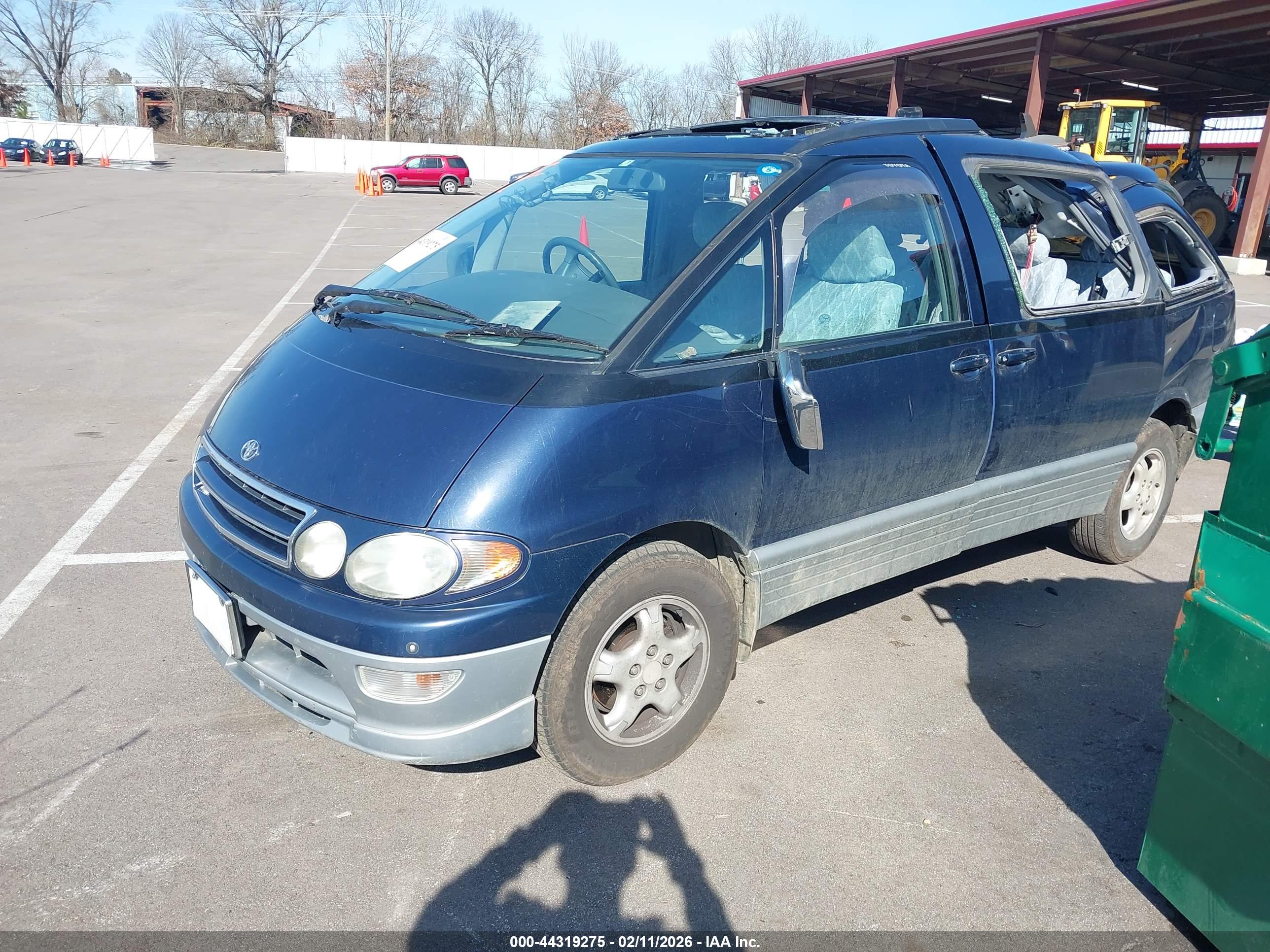 TOYOTA ESTIMA image 2