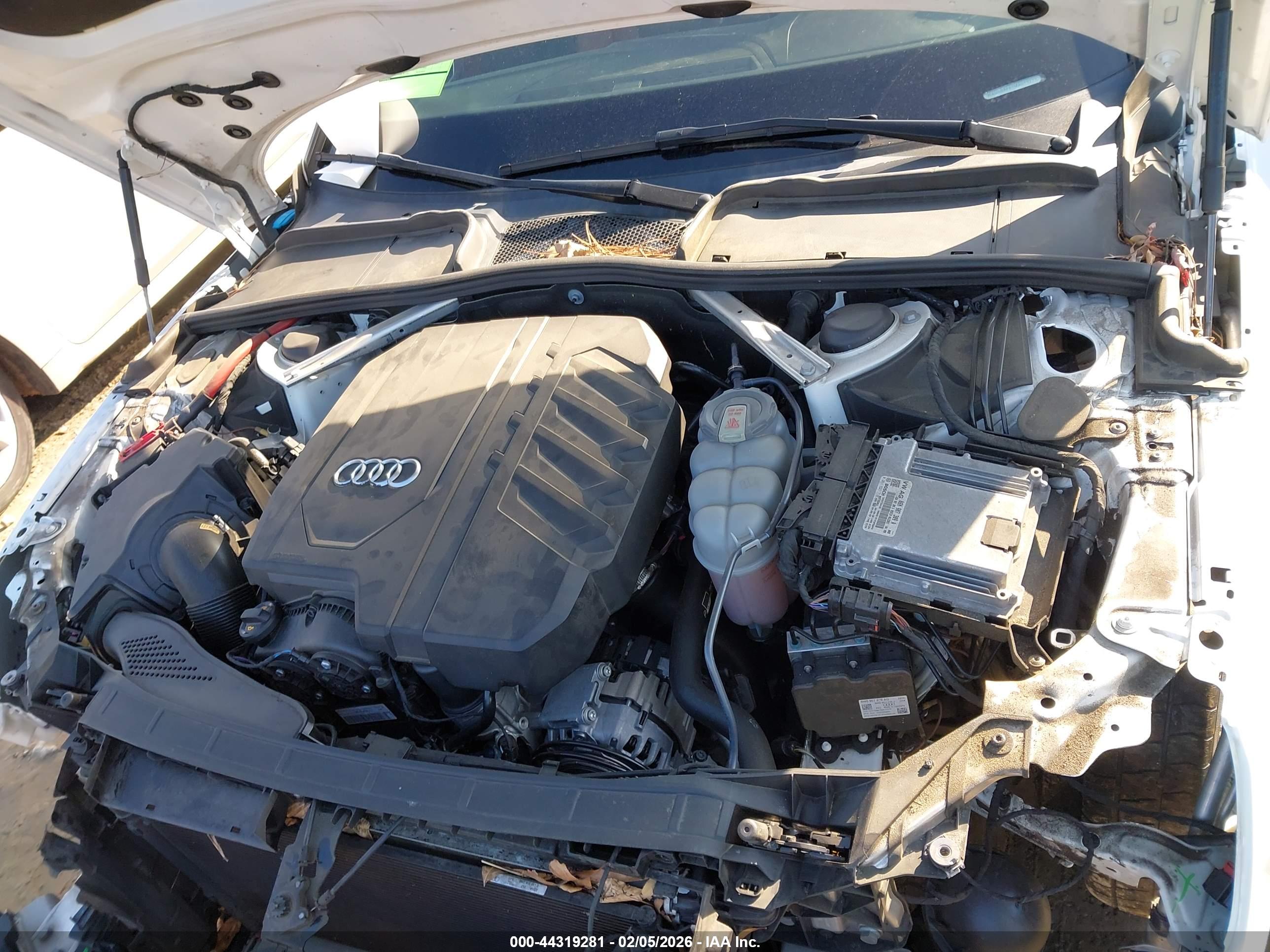 AUDI A4 image 10