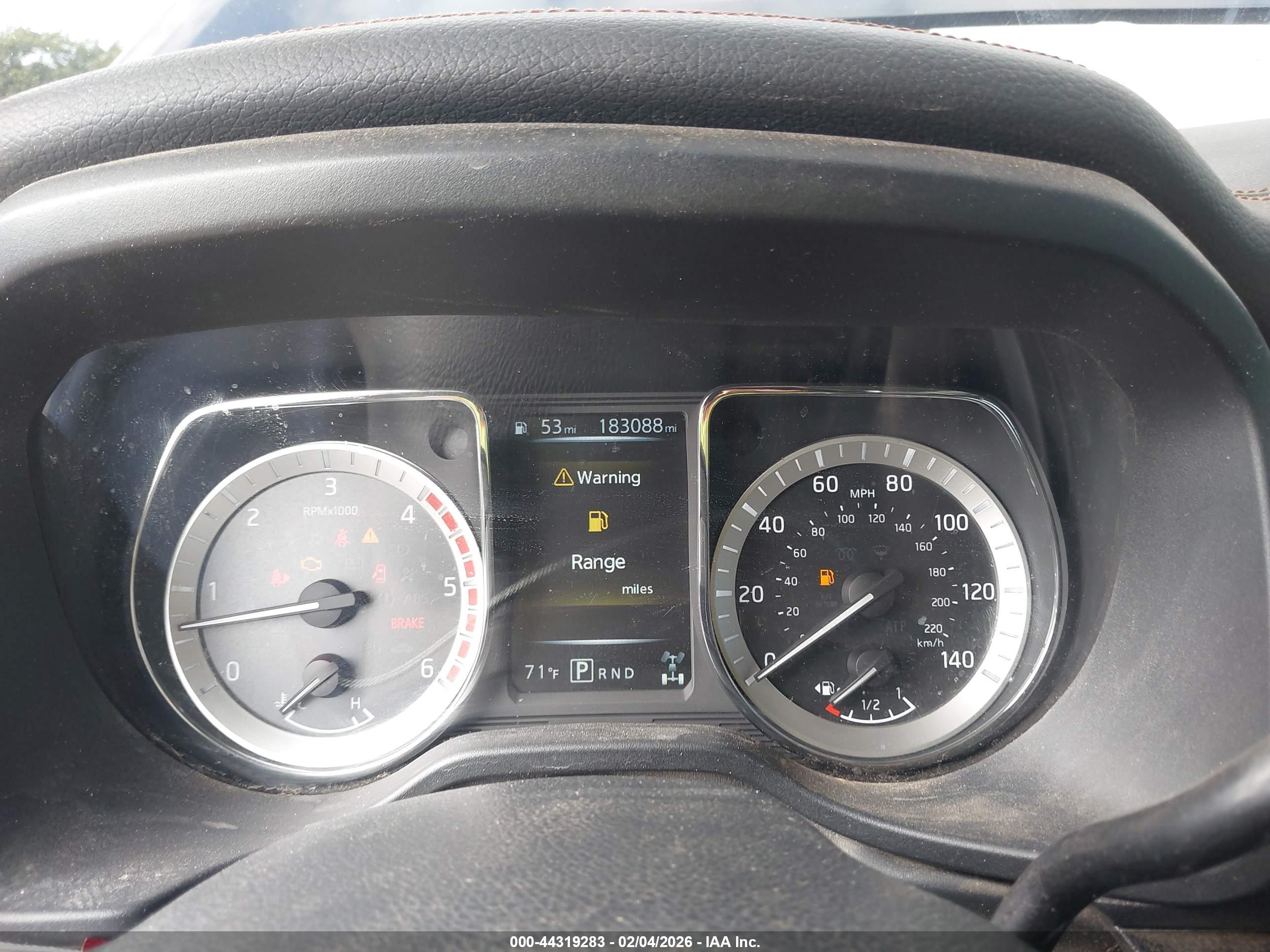 NISSAN TITAN image 7