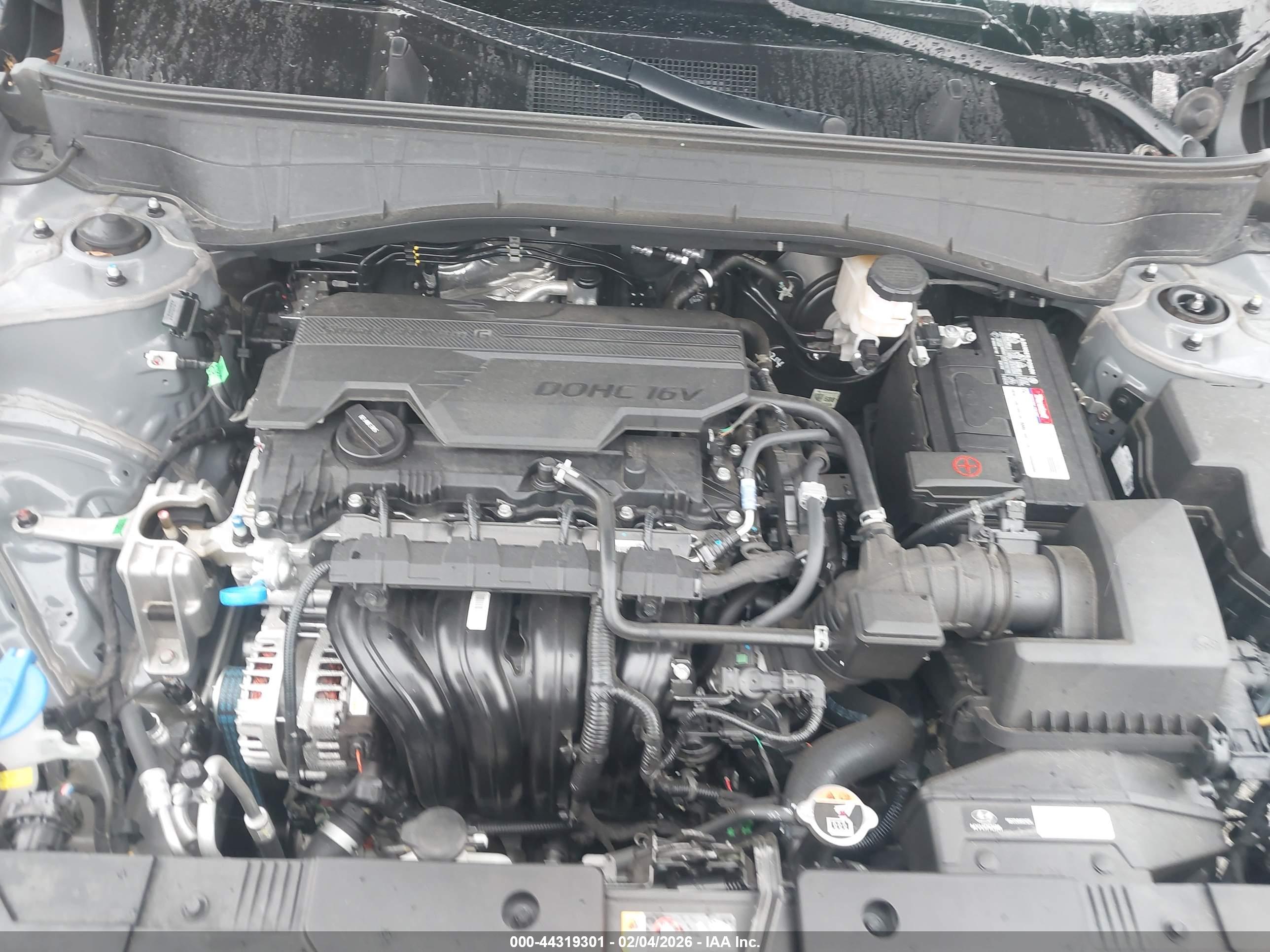 HYUNDAI KONA image 10
