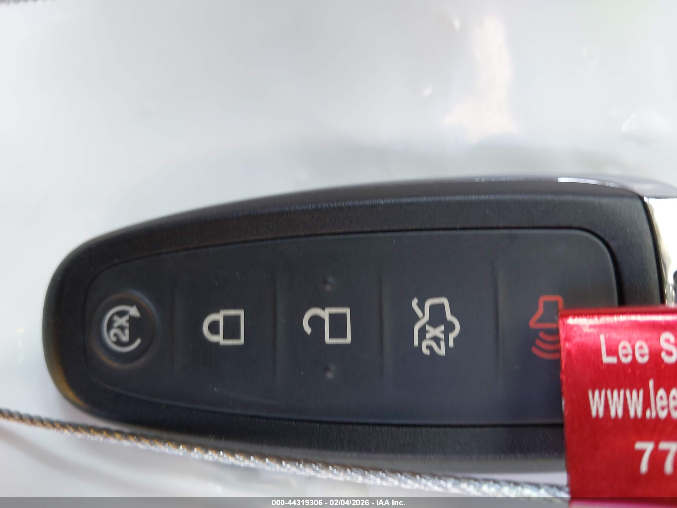 LINCOLN MKX image 11