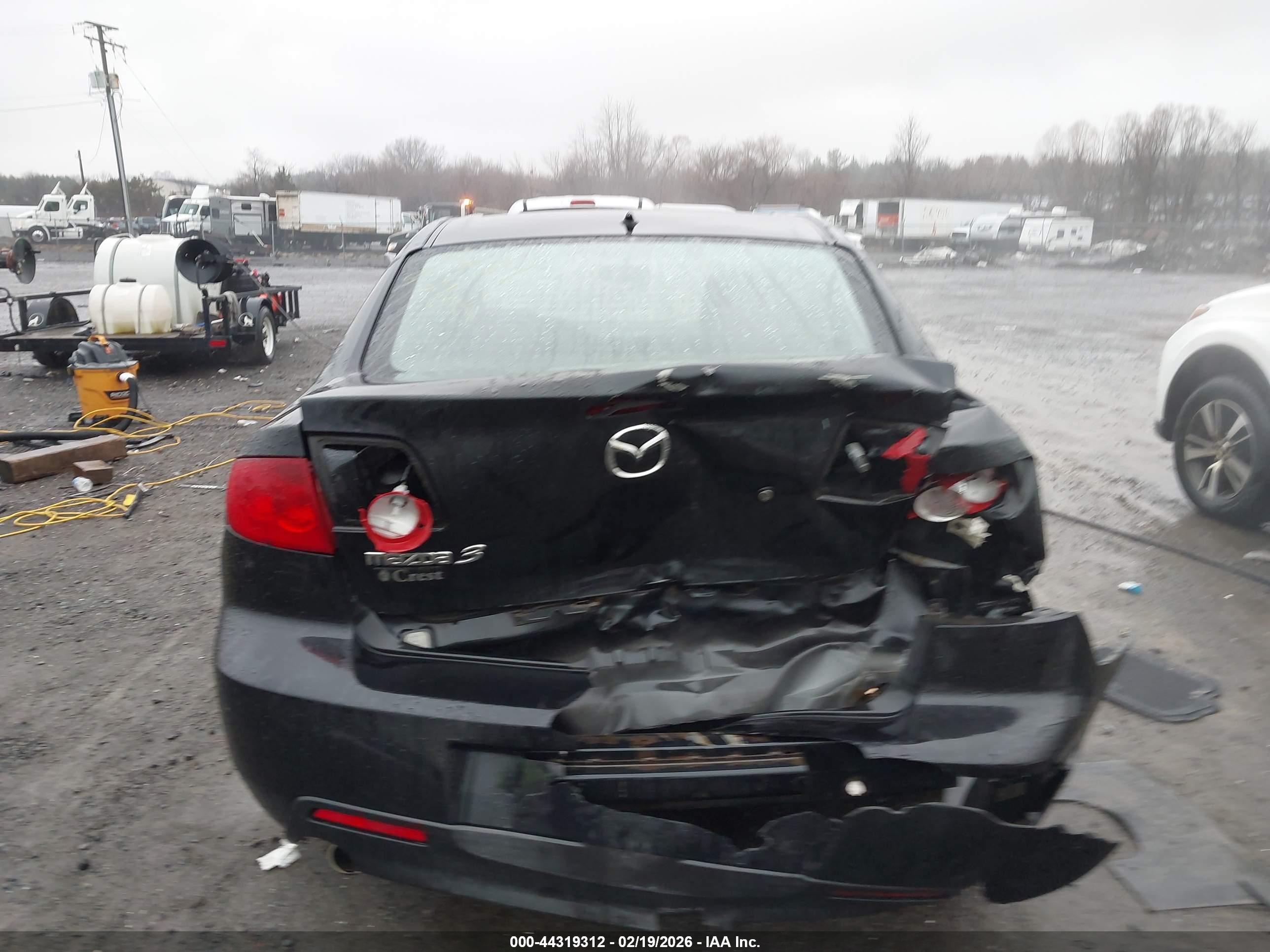 MAZDA MAZDA3 image 6