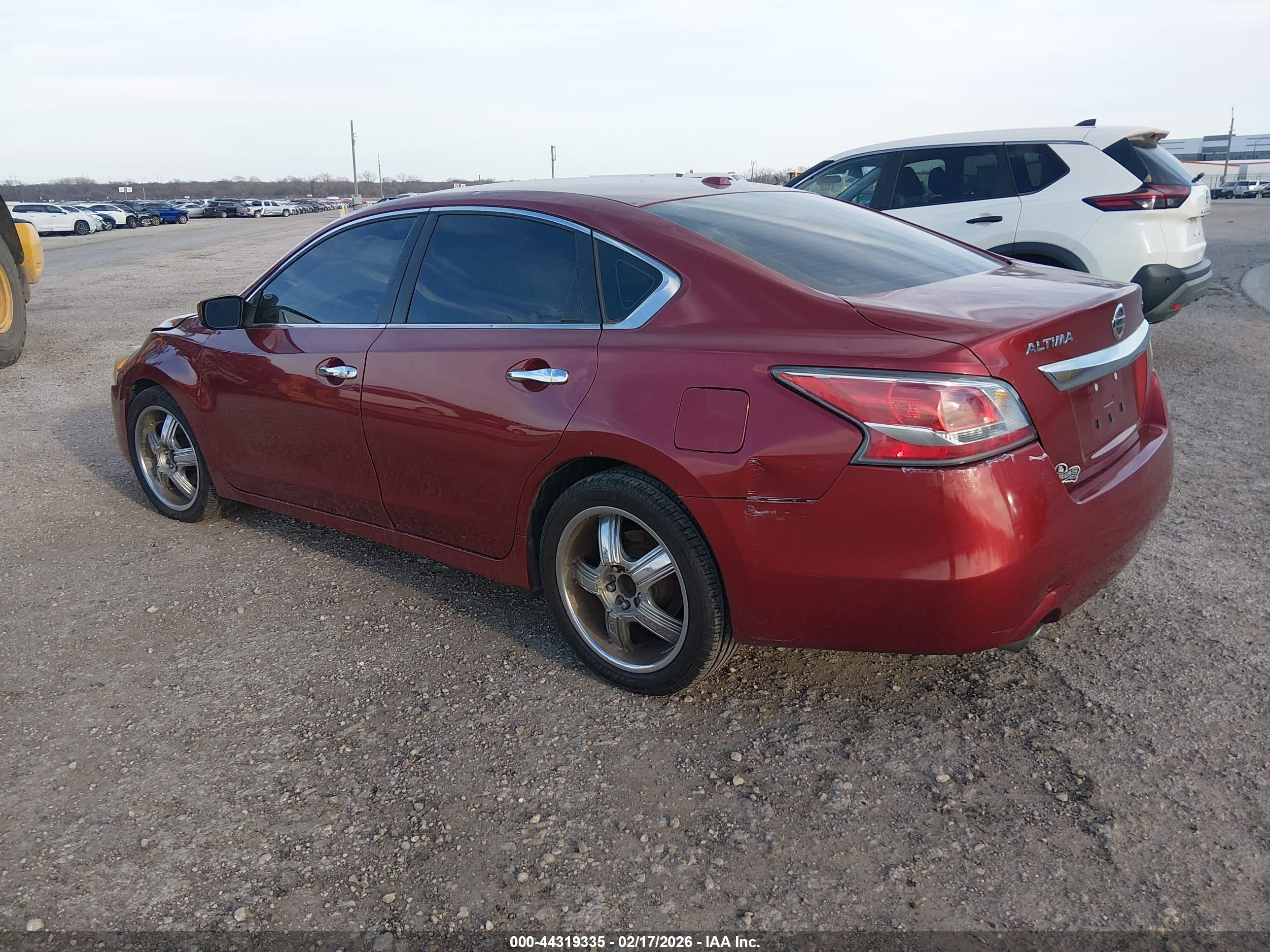 NISSAN ALTIMA image 3