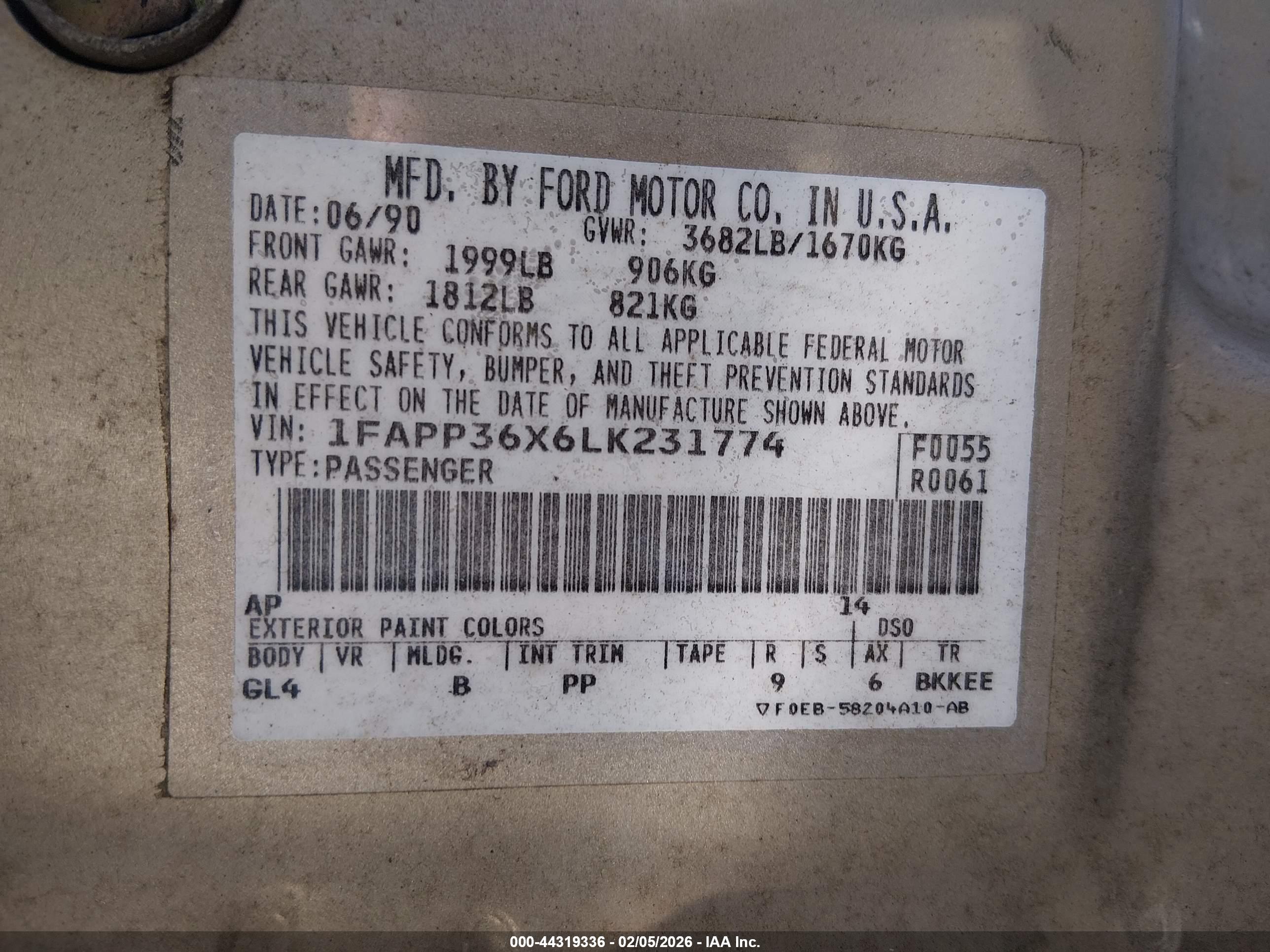 FORD TEMPO image 9