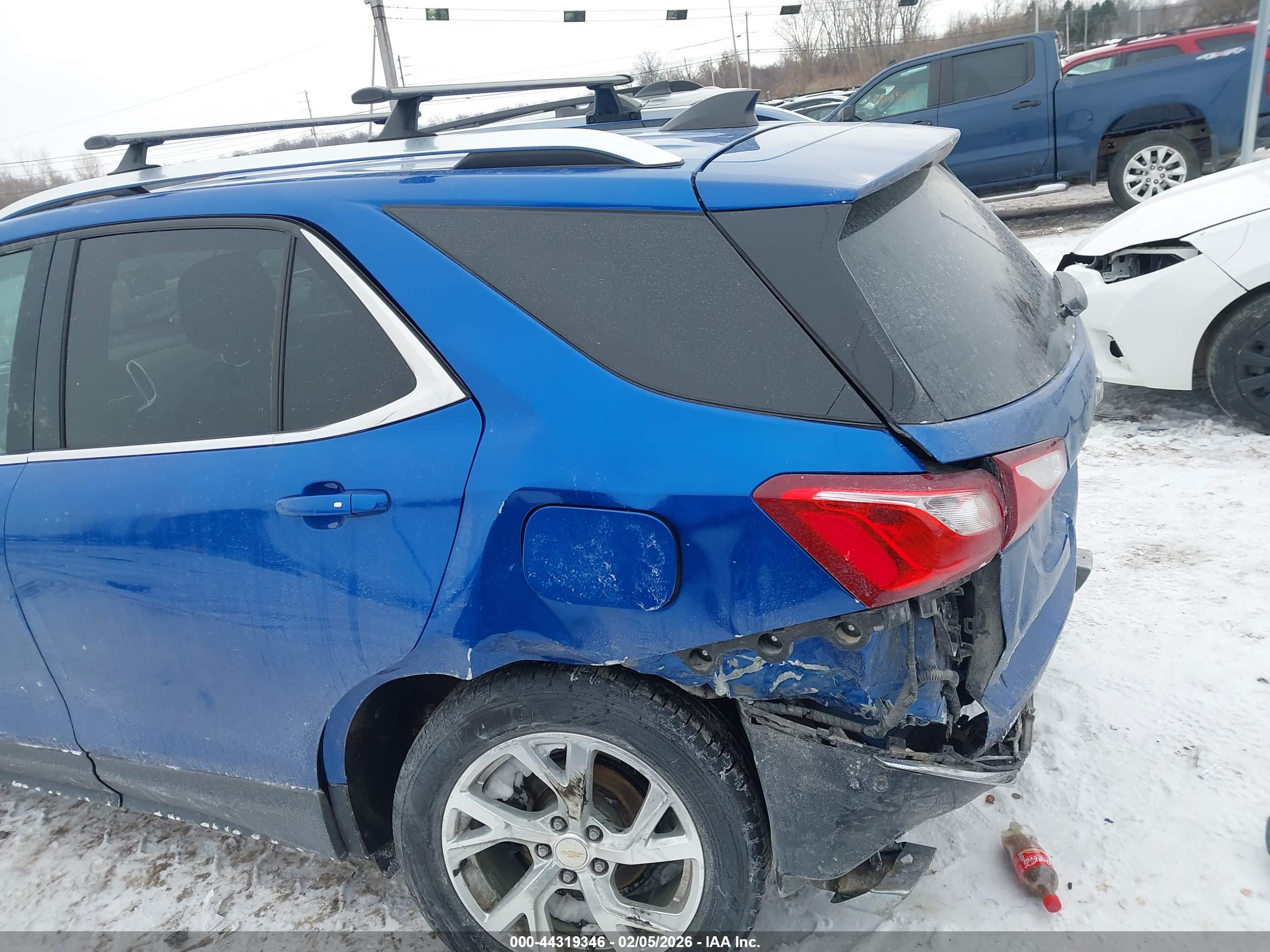 CHEVROLET EQUINOX image 6