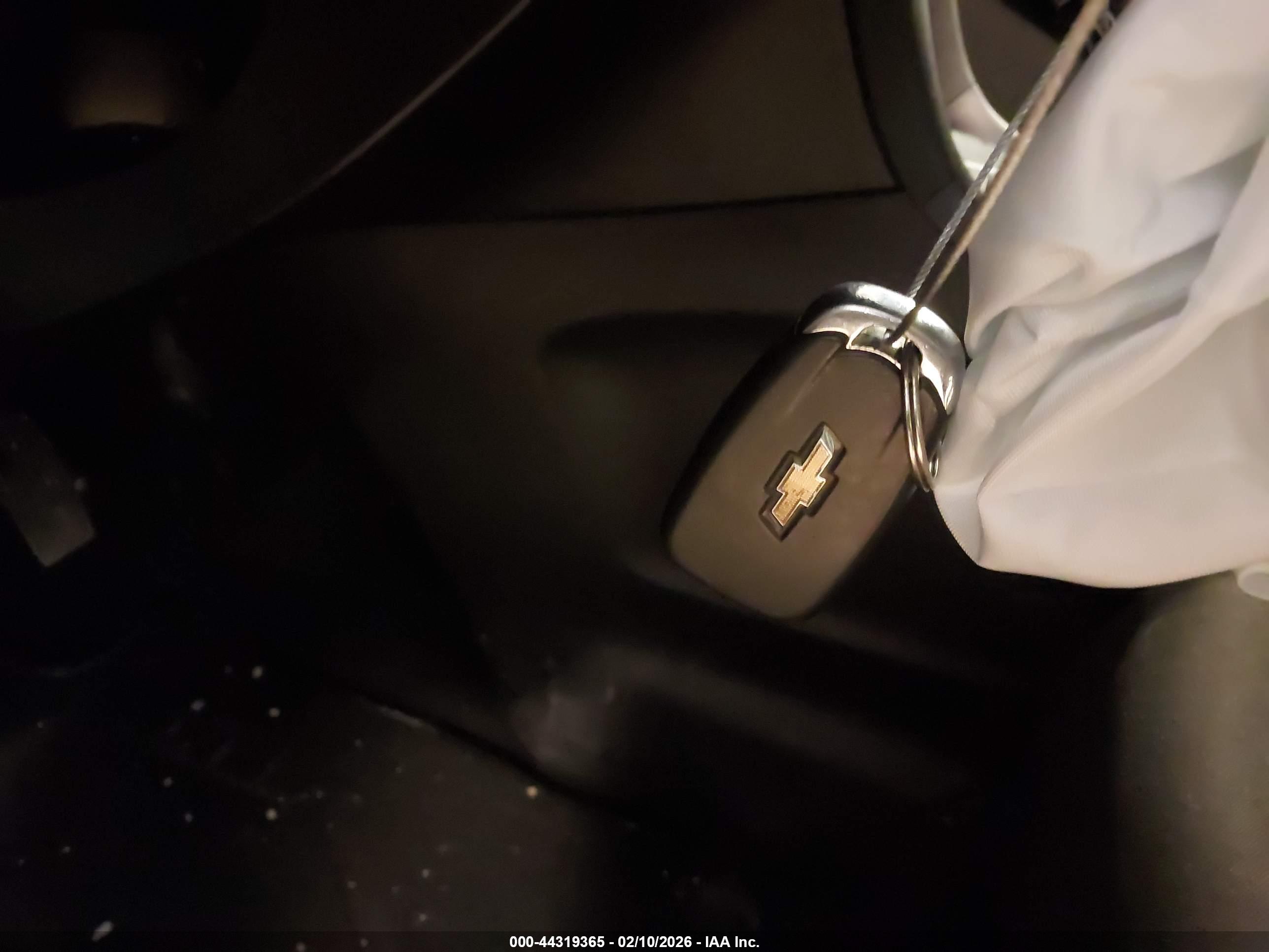 CHEVROLET EQUINOX image 11