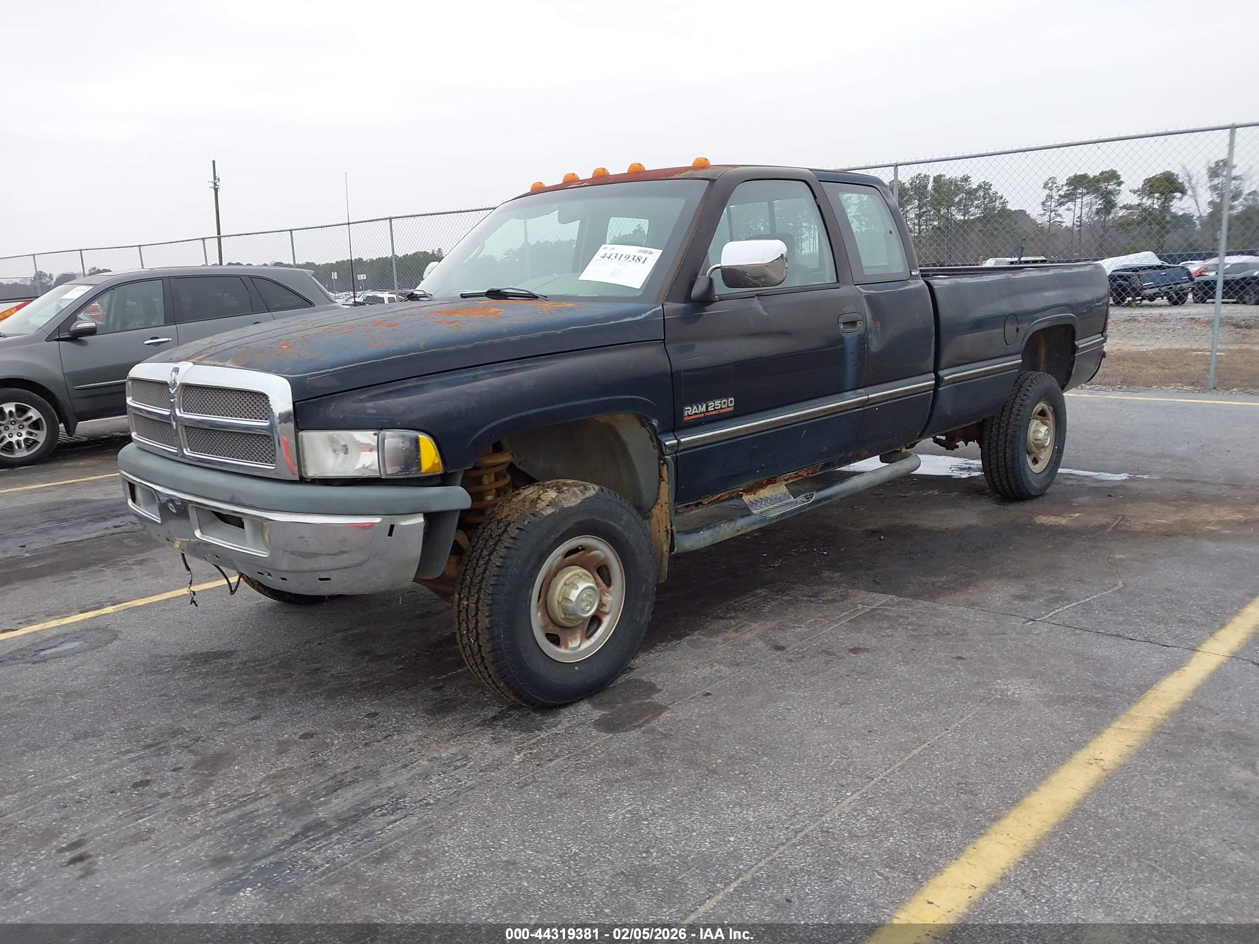 DODGE RAM image 2