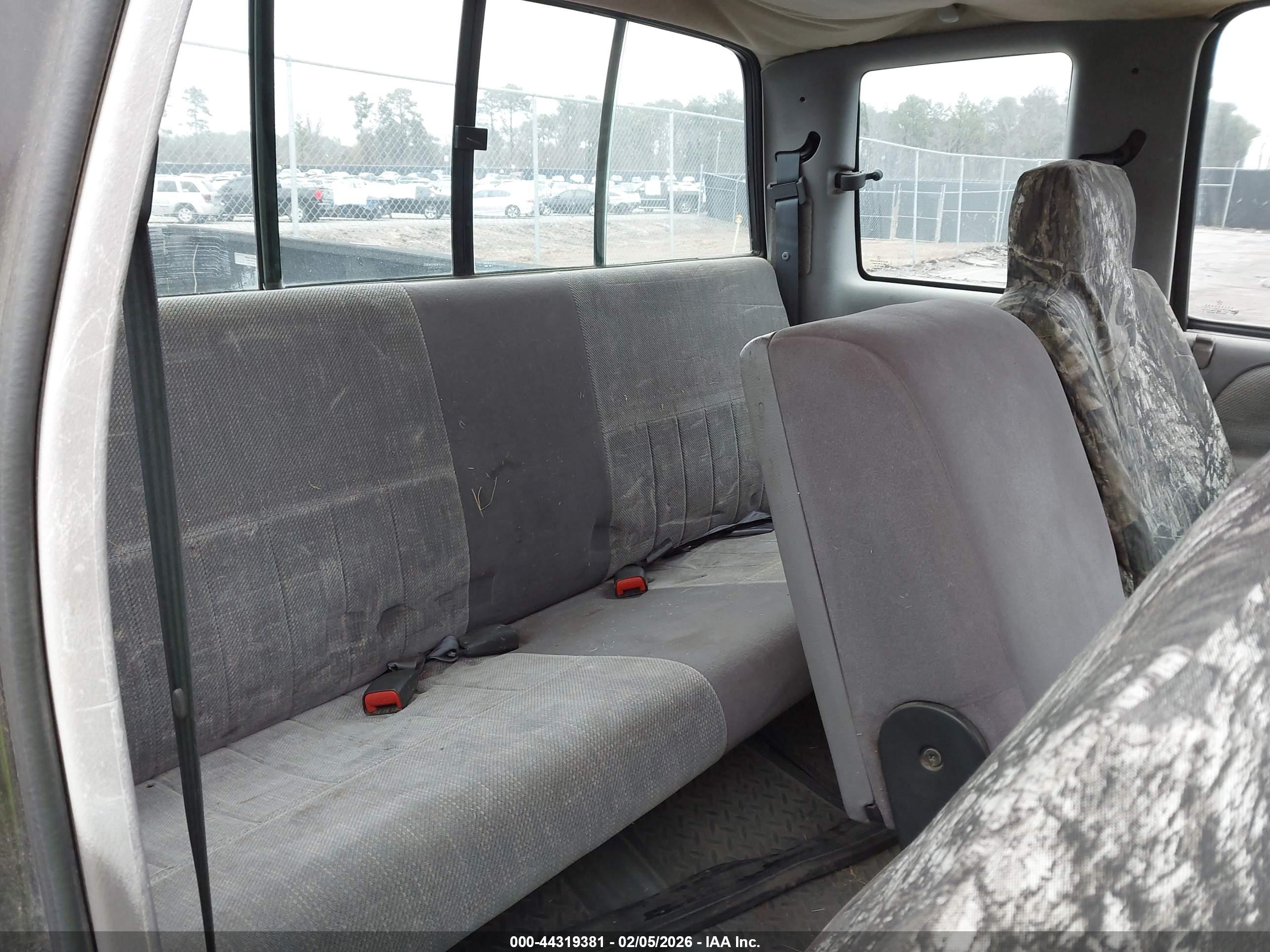 DODGE RAM image 8