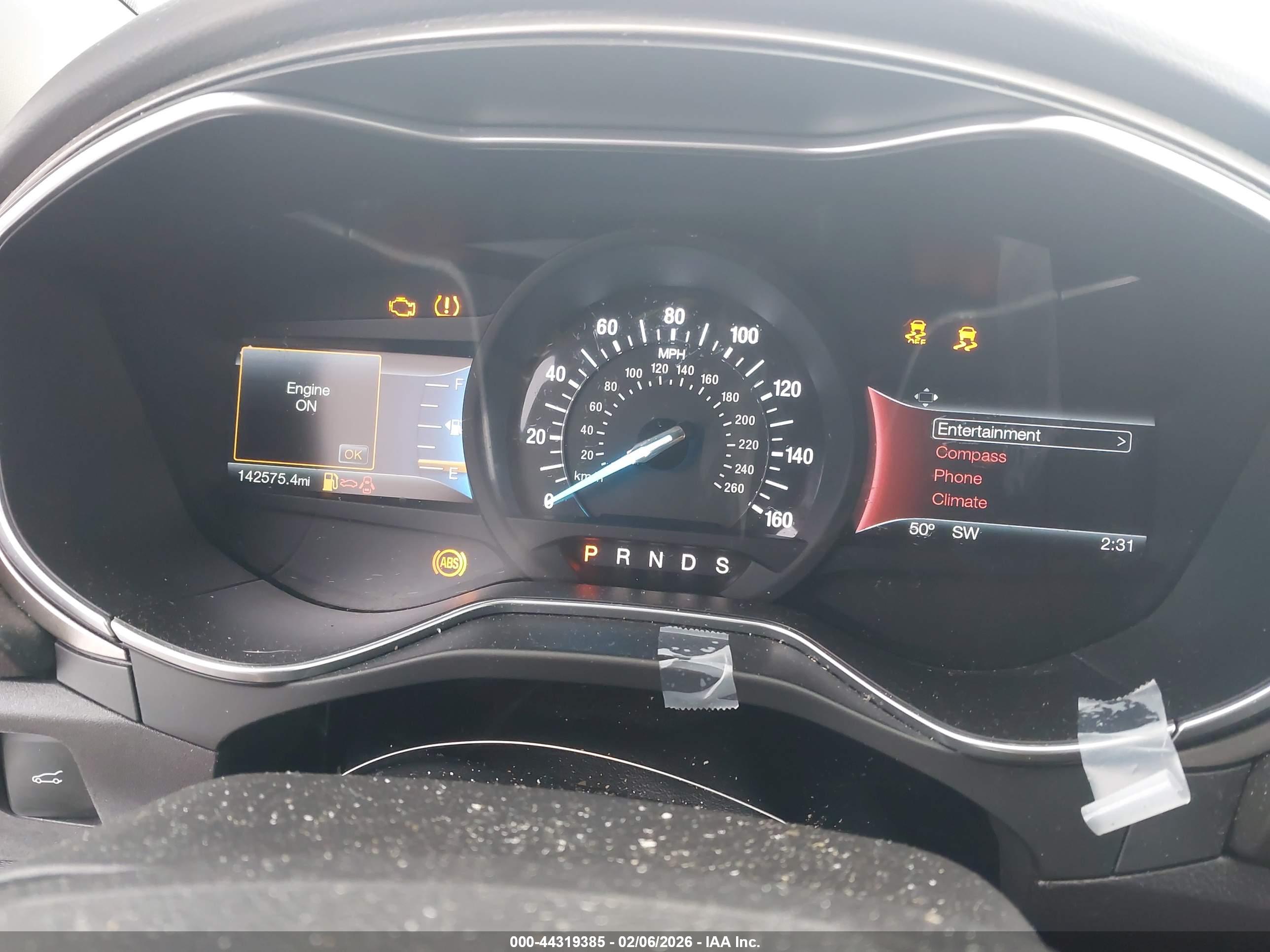 FORD FUSION image 7