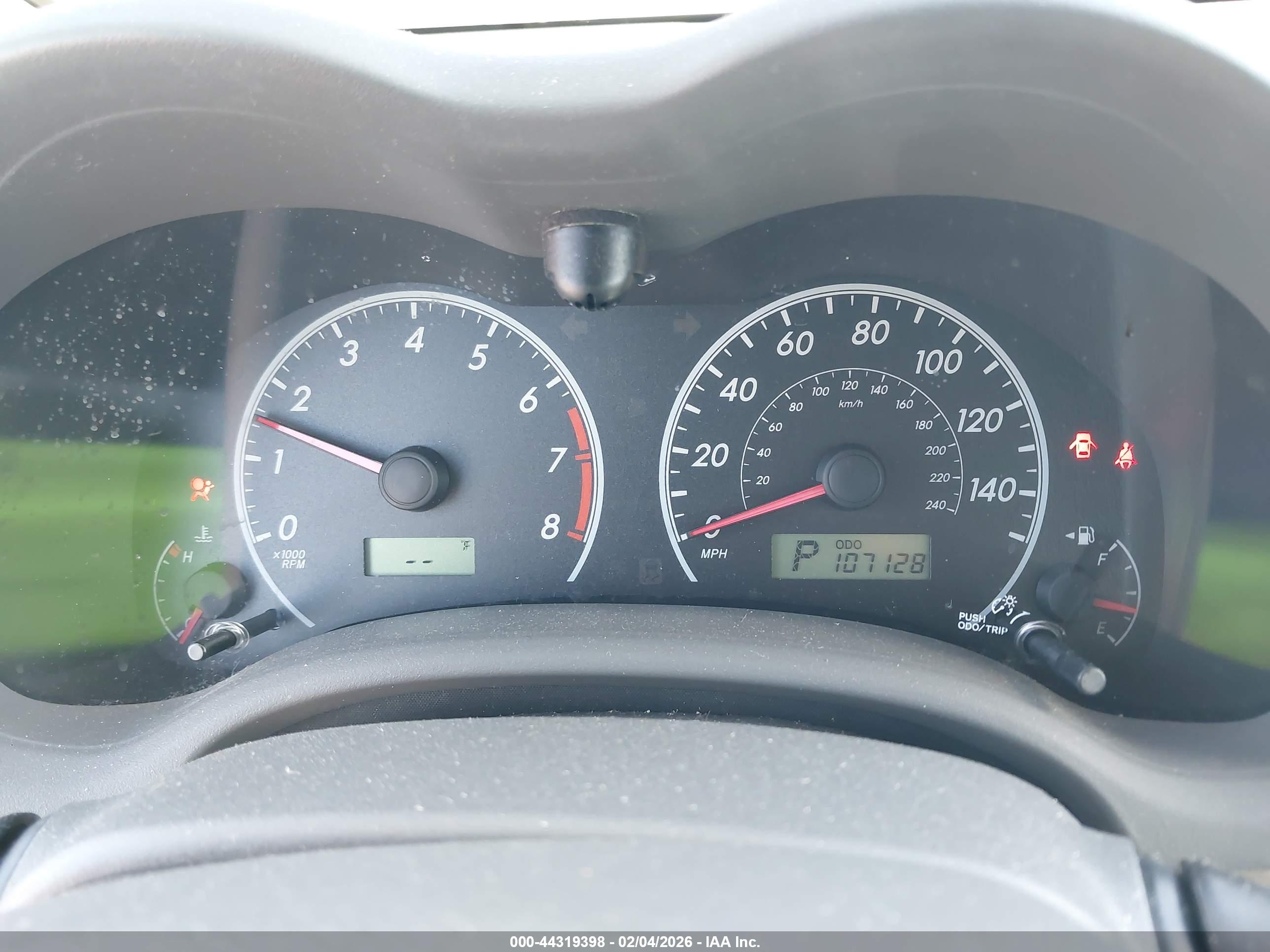 TOYOTA COROLLA image 7