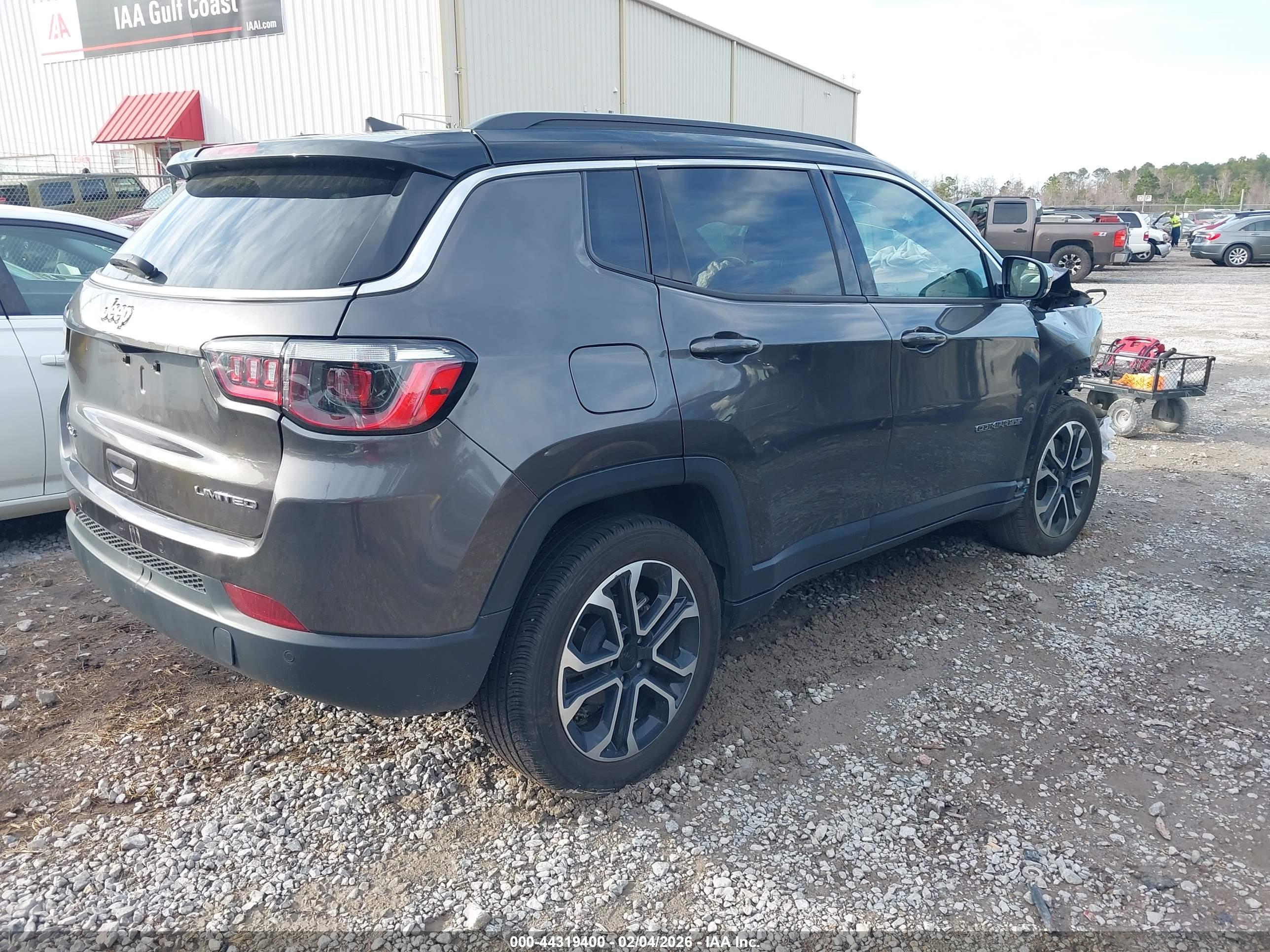 JEEP COMPASS image 4