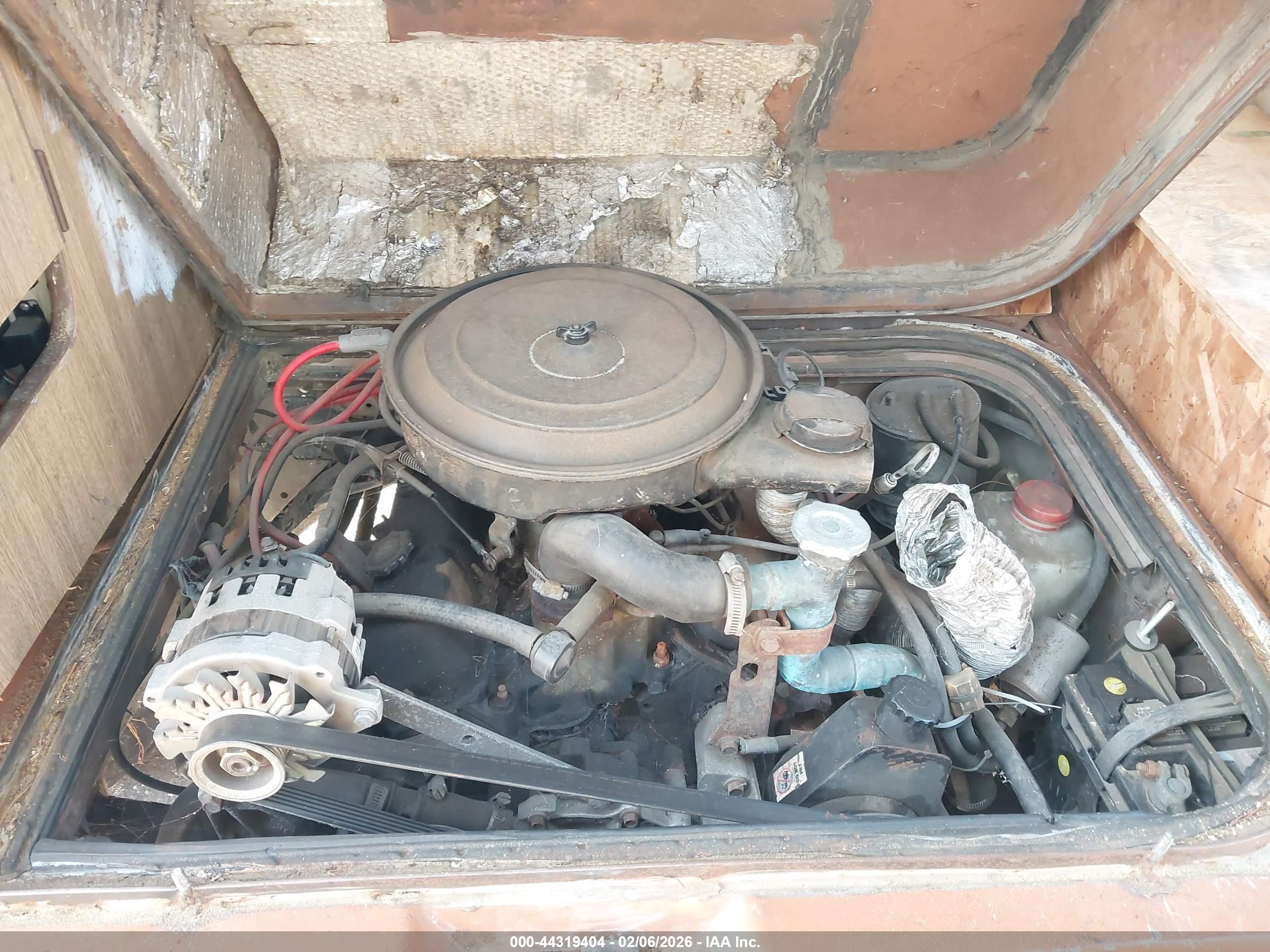 VOLKSWAGEN KOMBI image 10