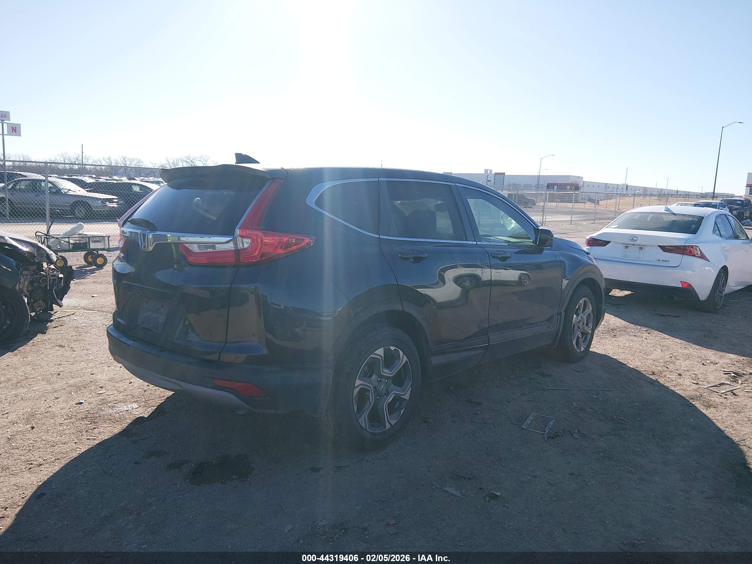 HONDA CR-V image 4