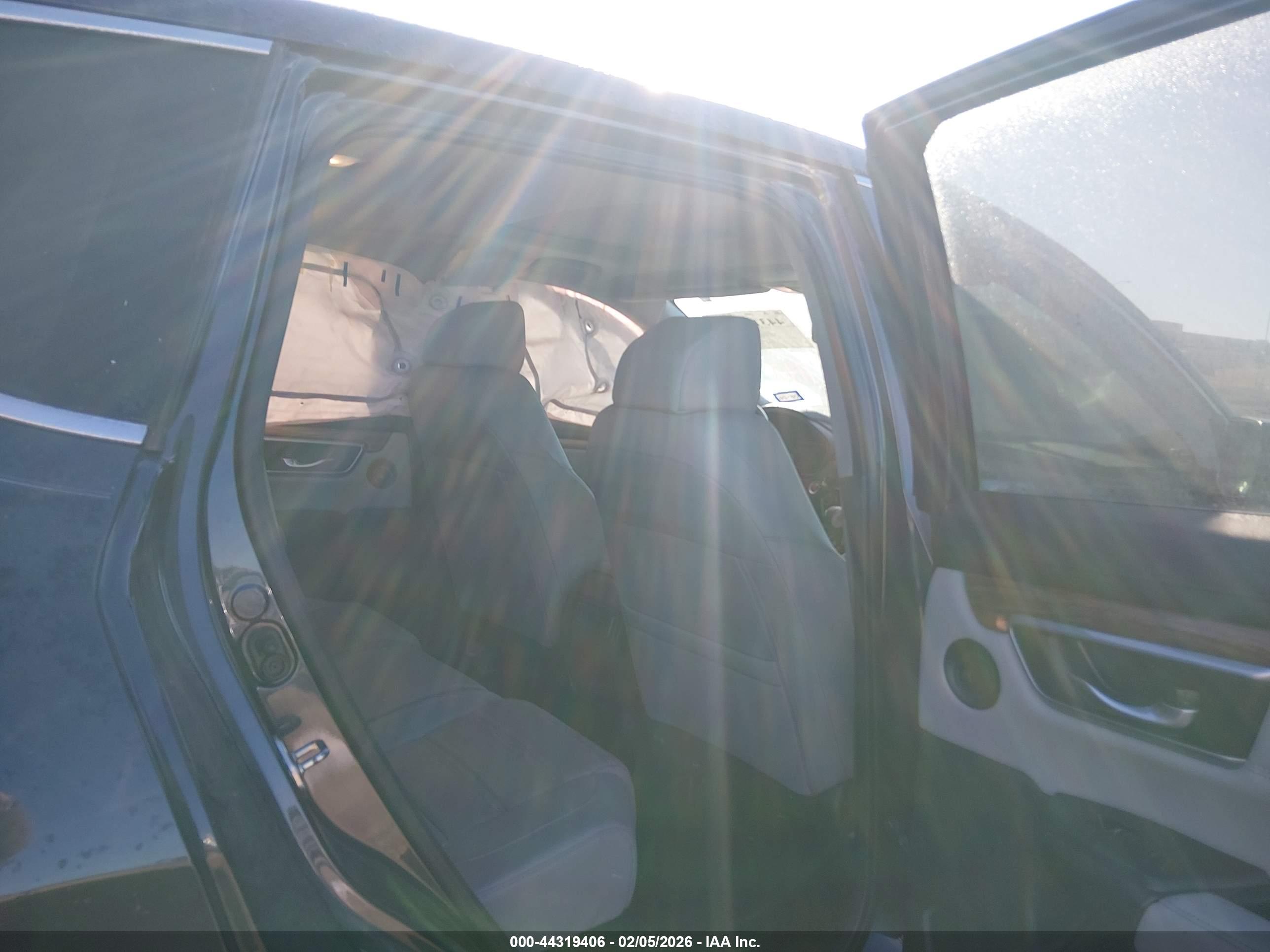 HONDA CR-V image 8
