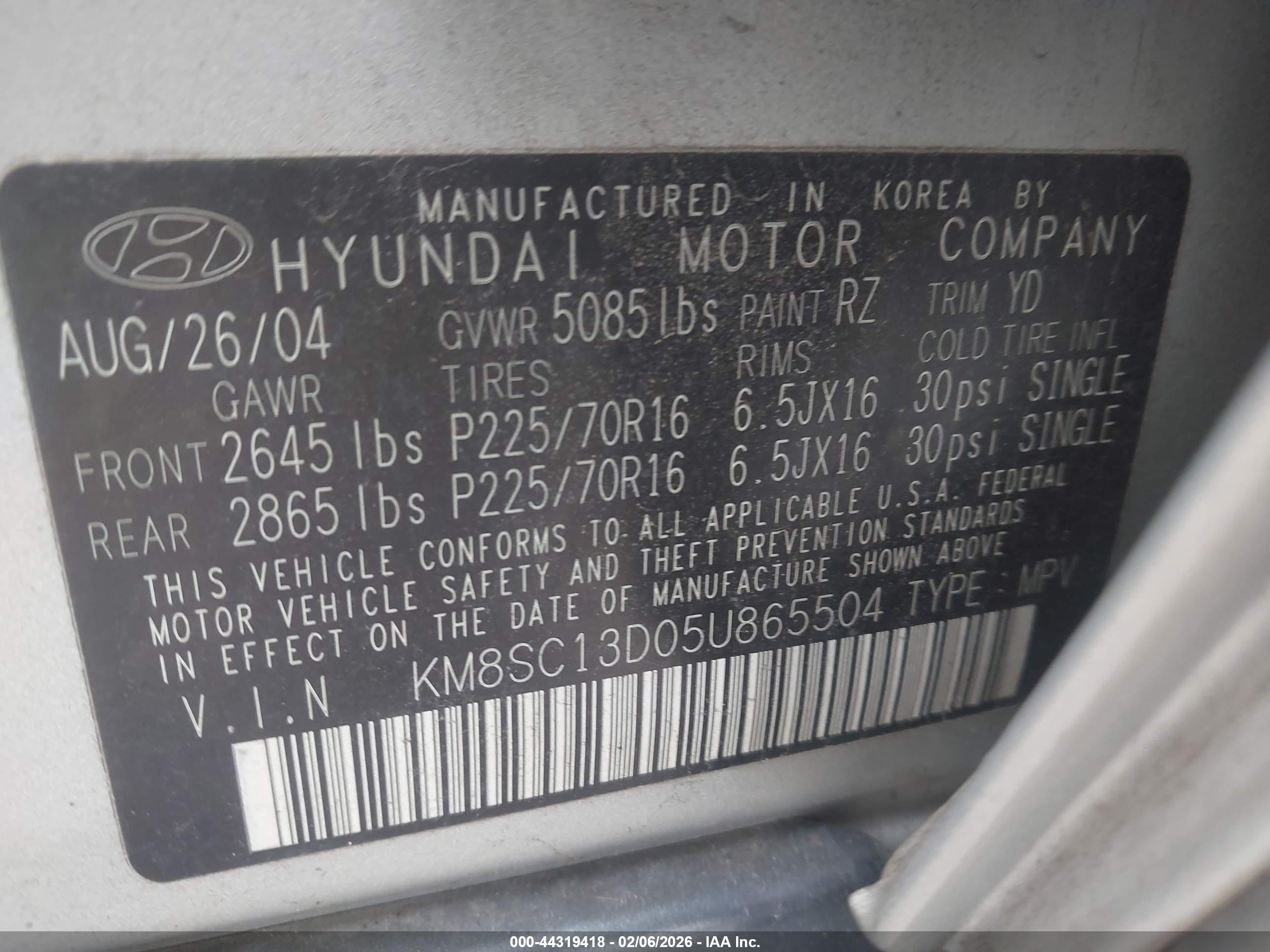 HYUNDAI SANTA image 9