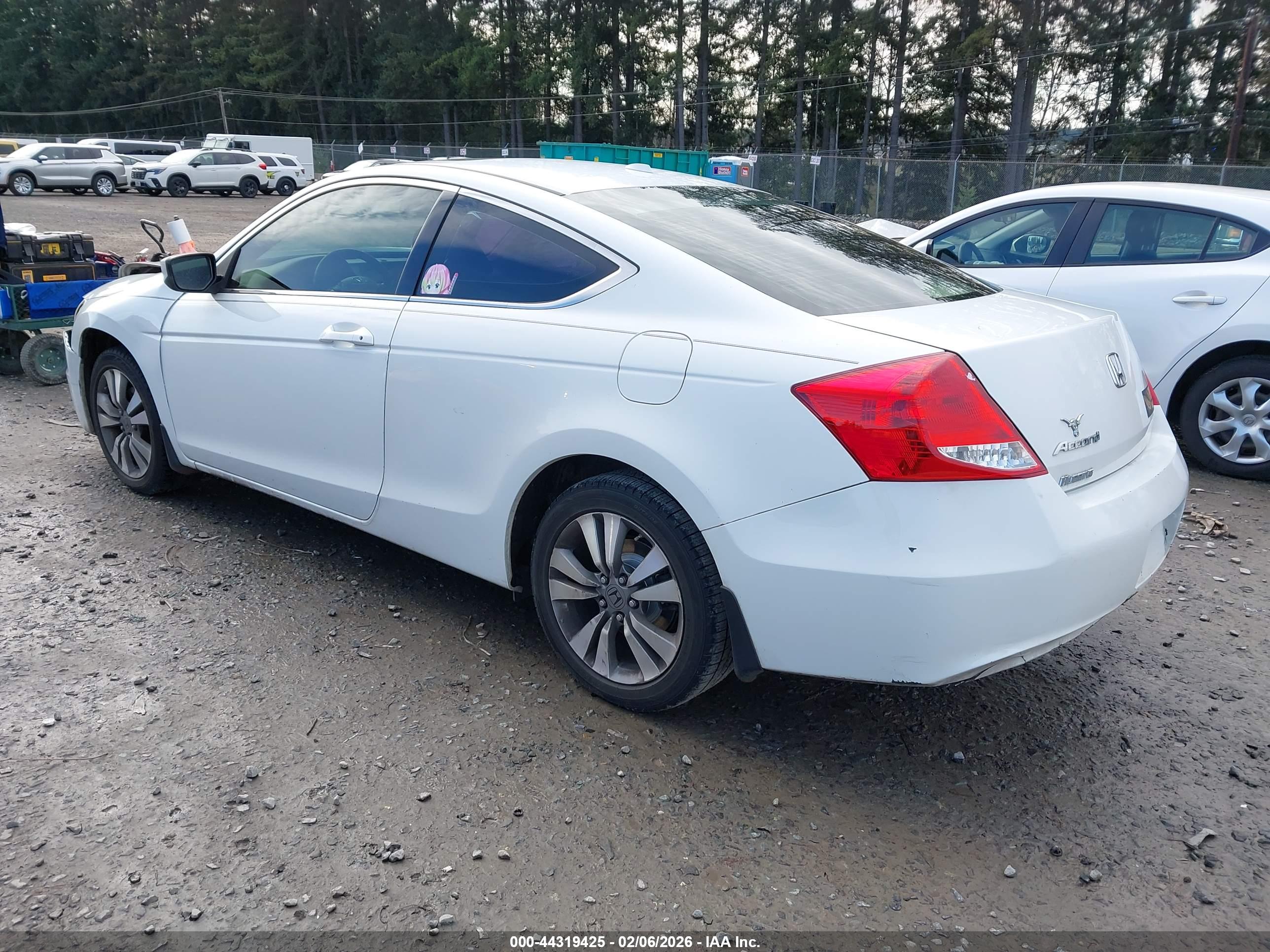 HONDA ACCORD image 3