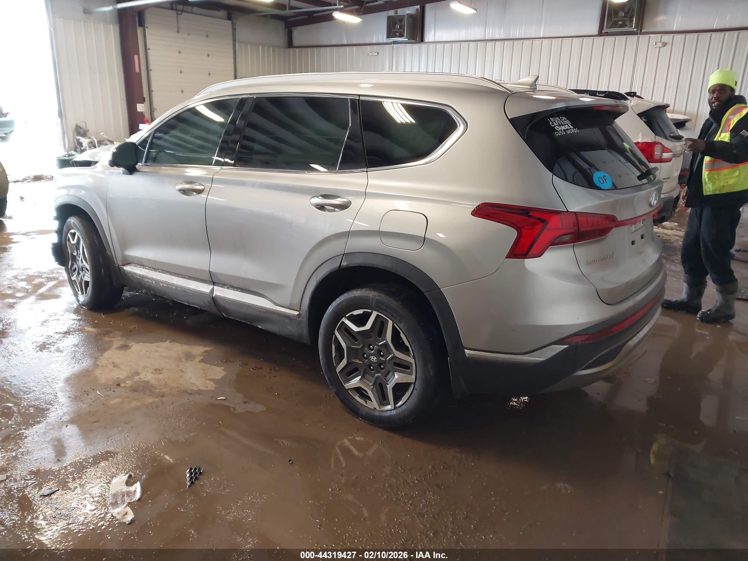 HYUNDAI SANTA image 3