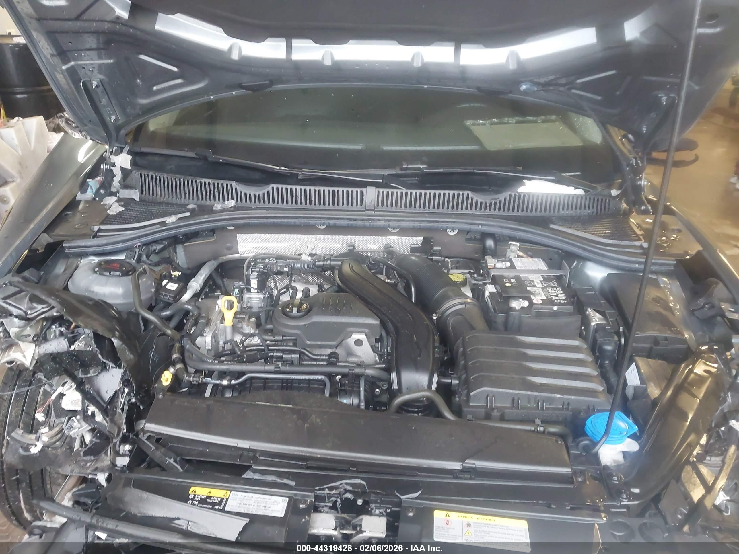 VOLKSWAGEN JETTA image 10