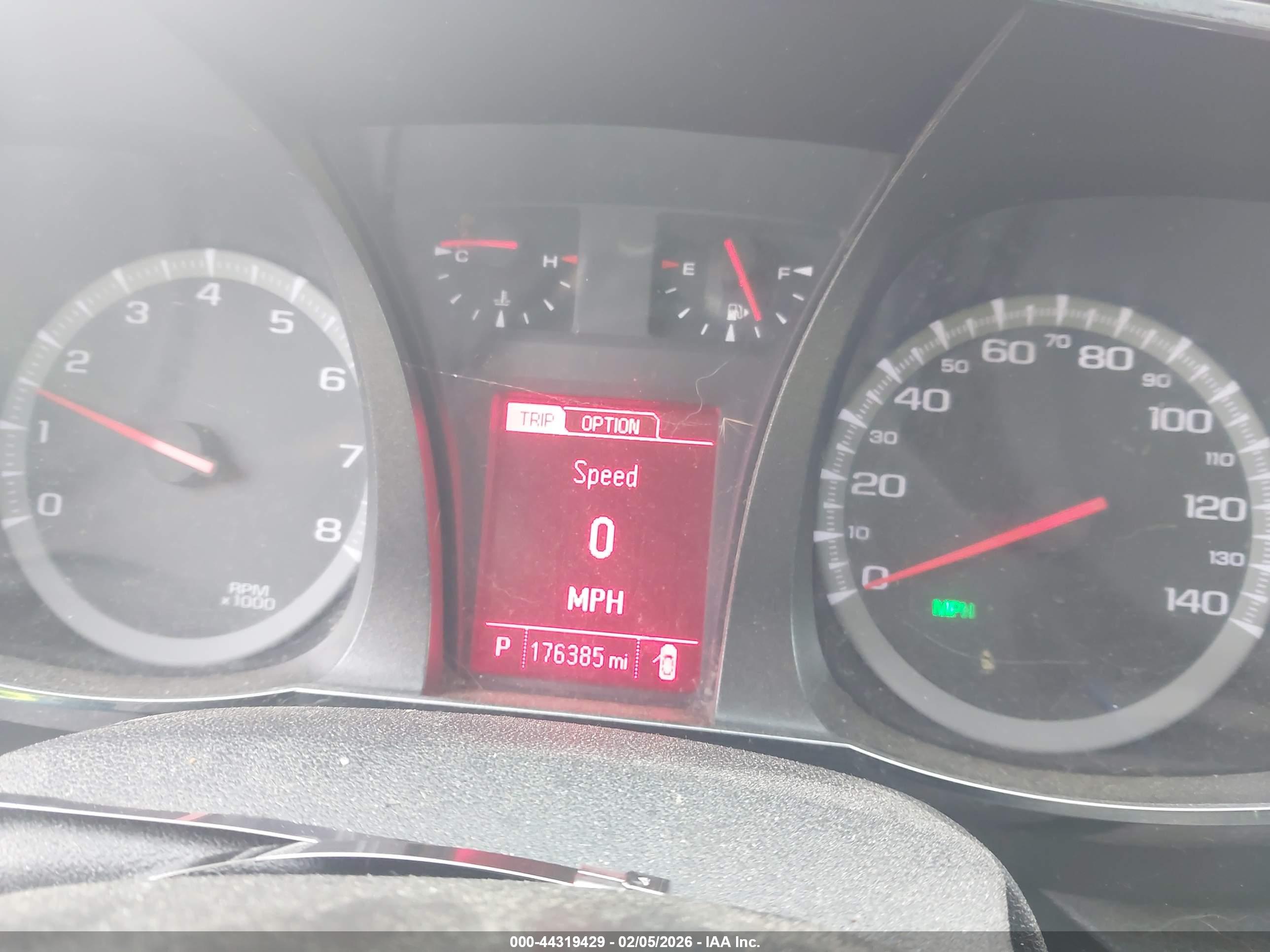 GMC TERRAIN image 7