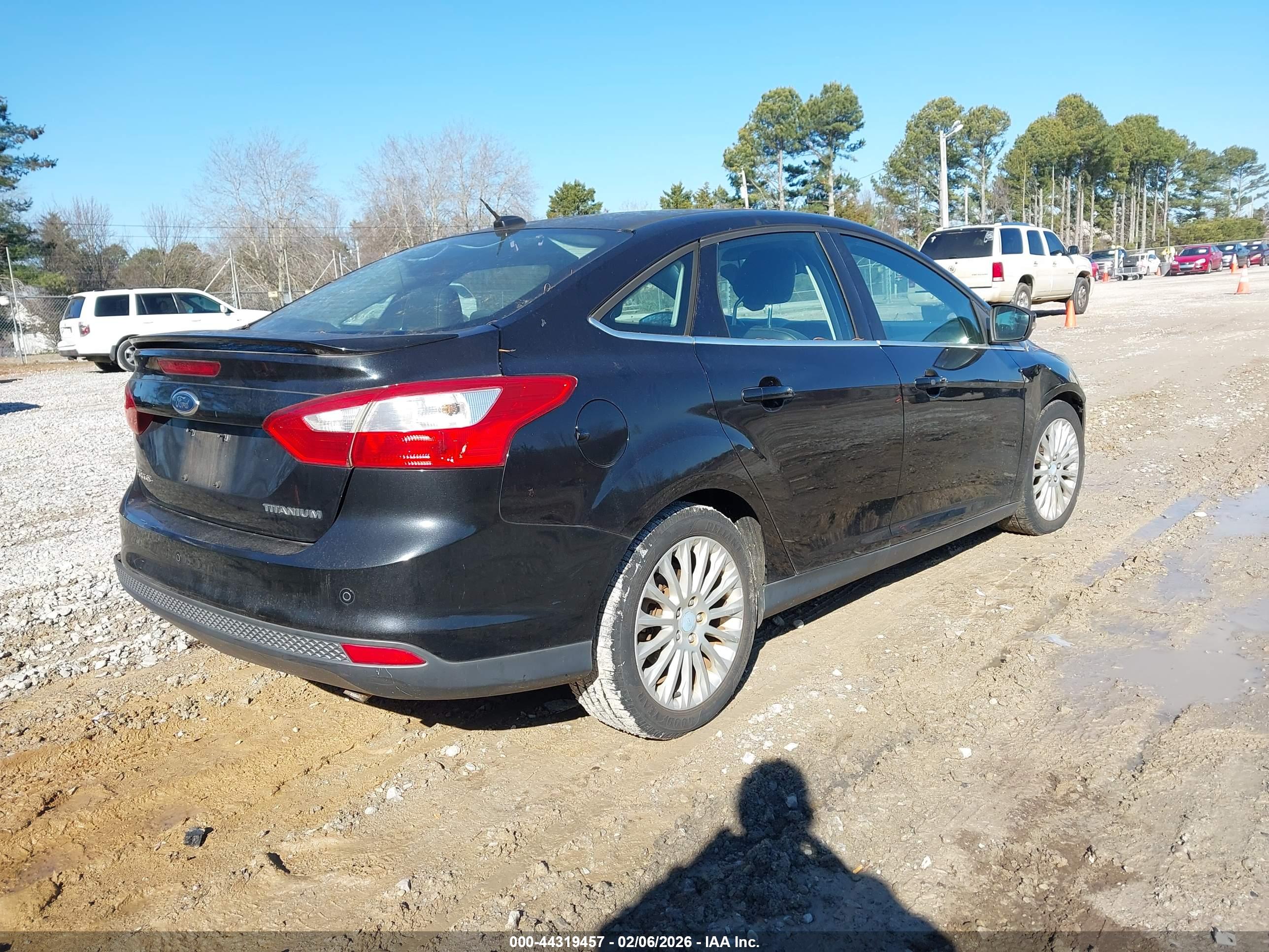 FORD FOCUS image 4
