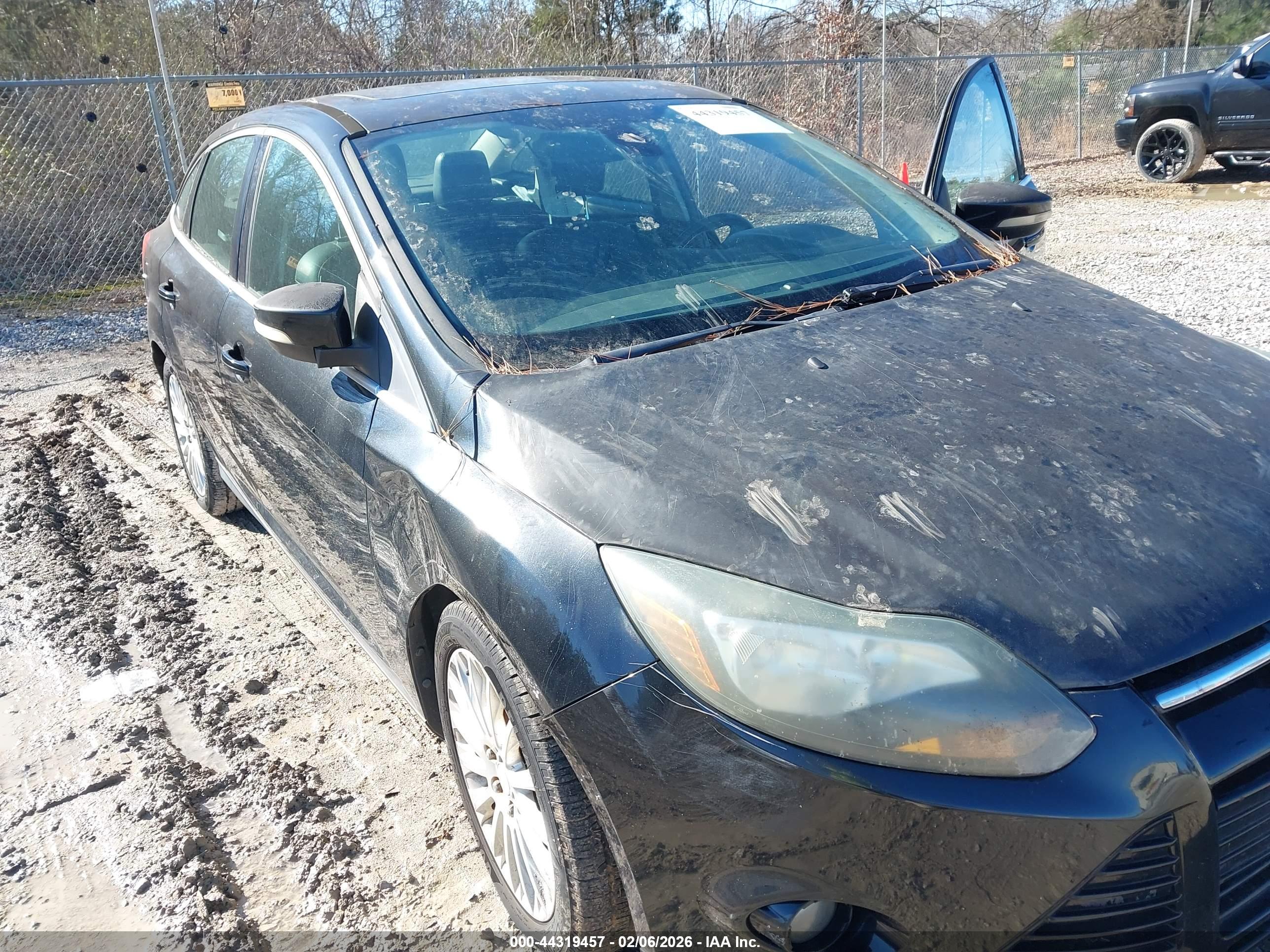 FORD FOCUS image 6