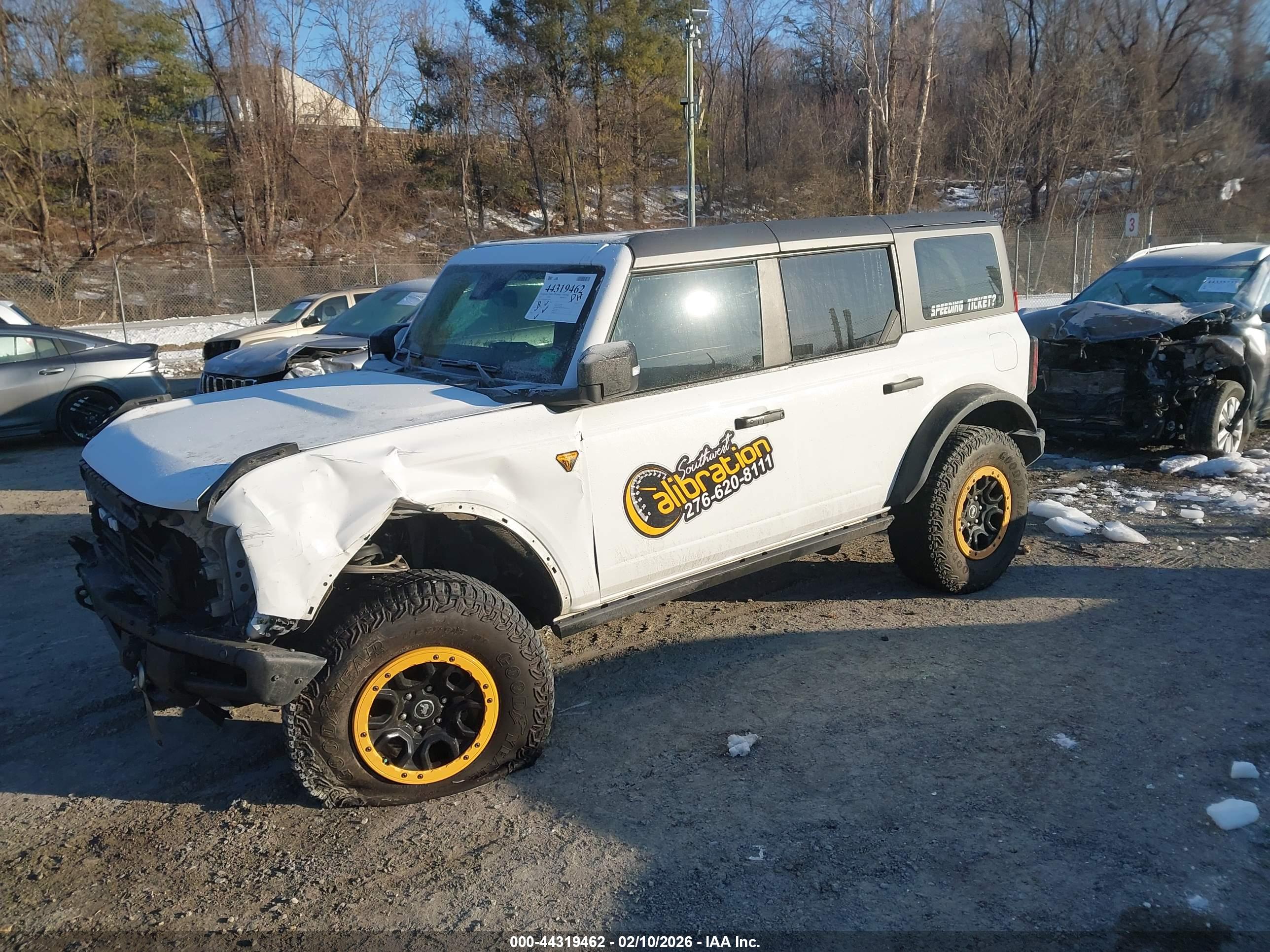 FORD BRONCO image 2