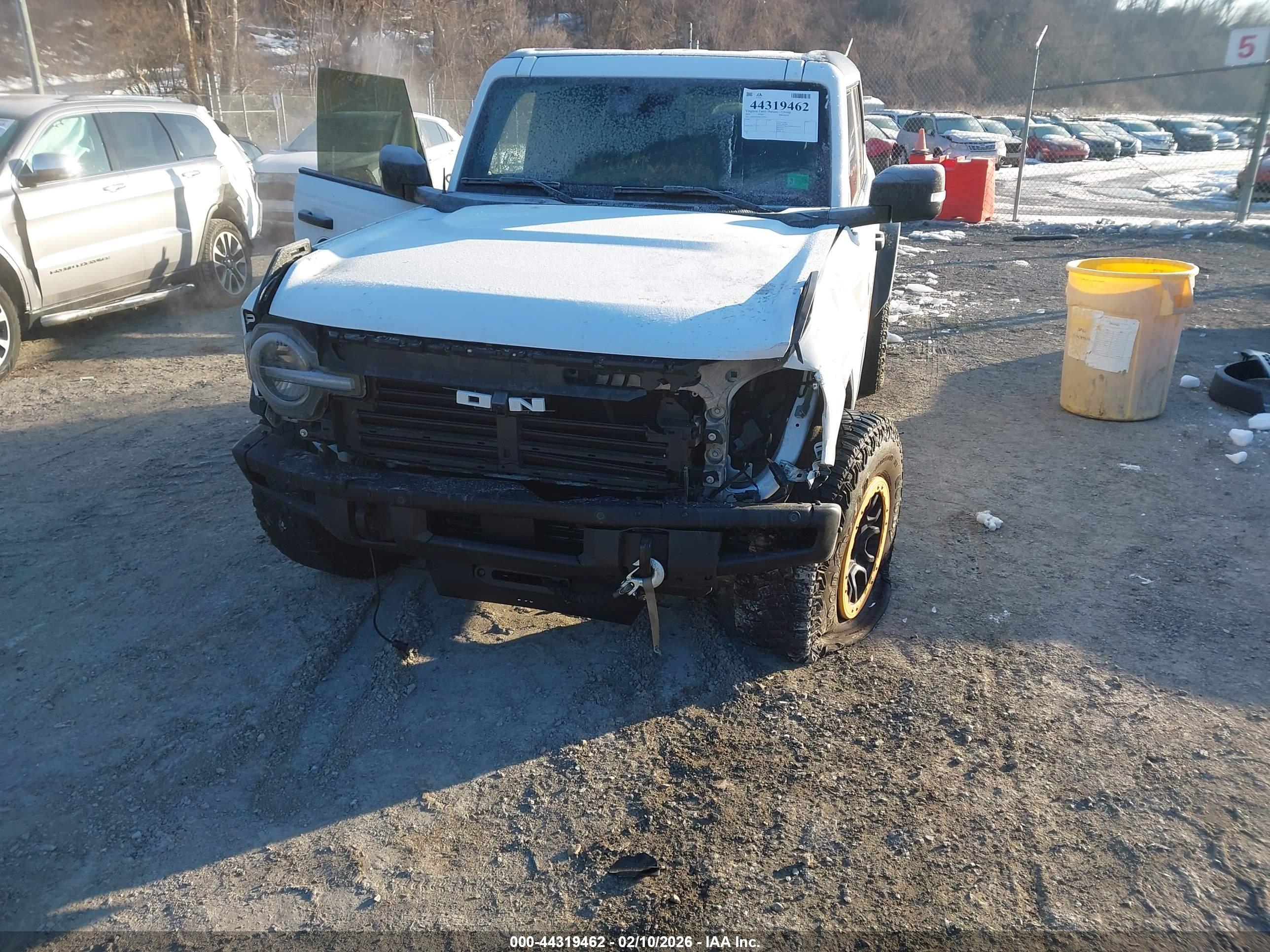 FORD BRONCO image 6