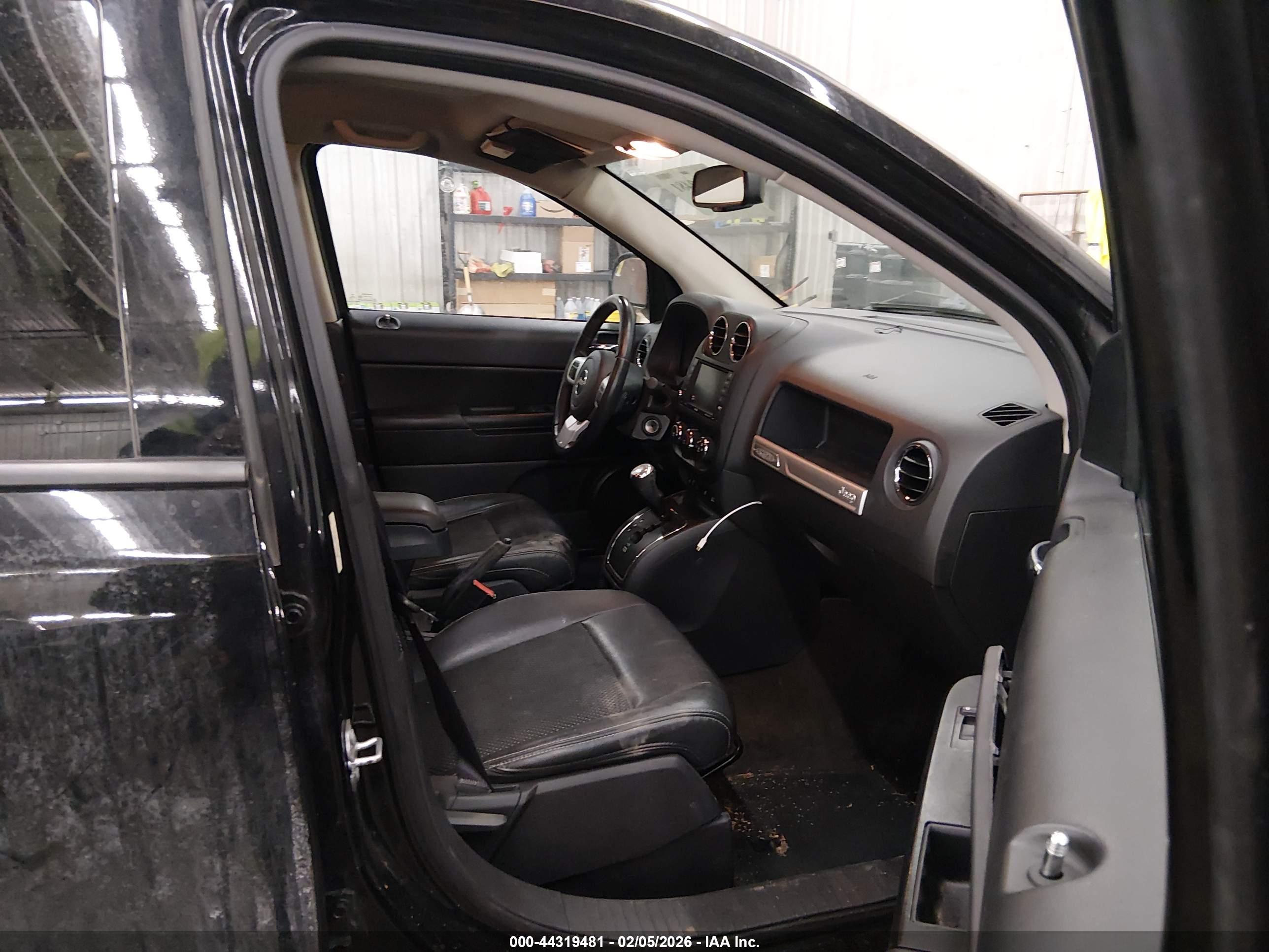 JEEP COMPASS image 5