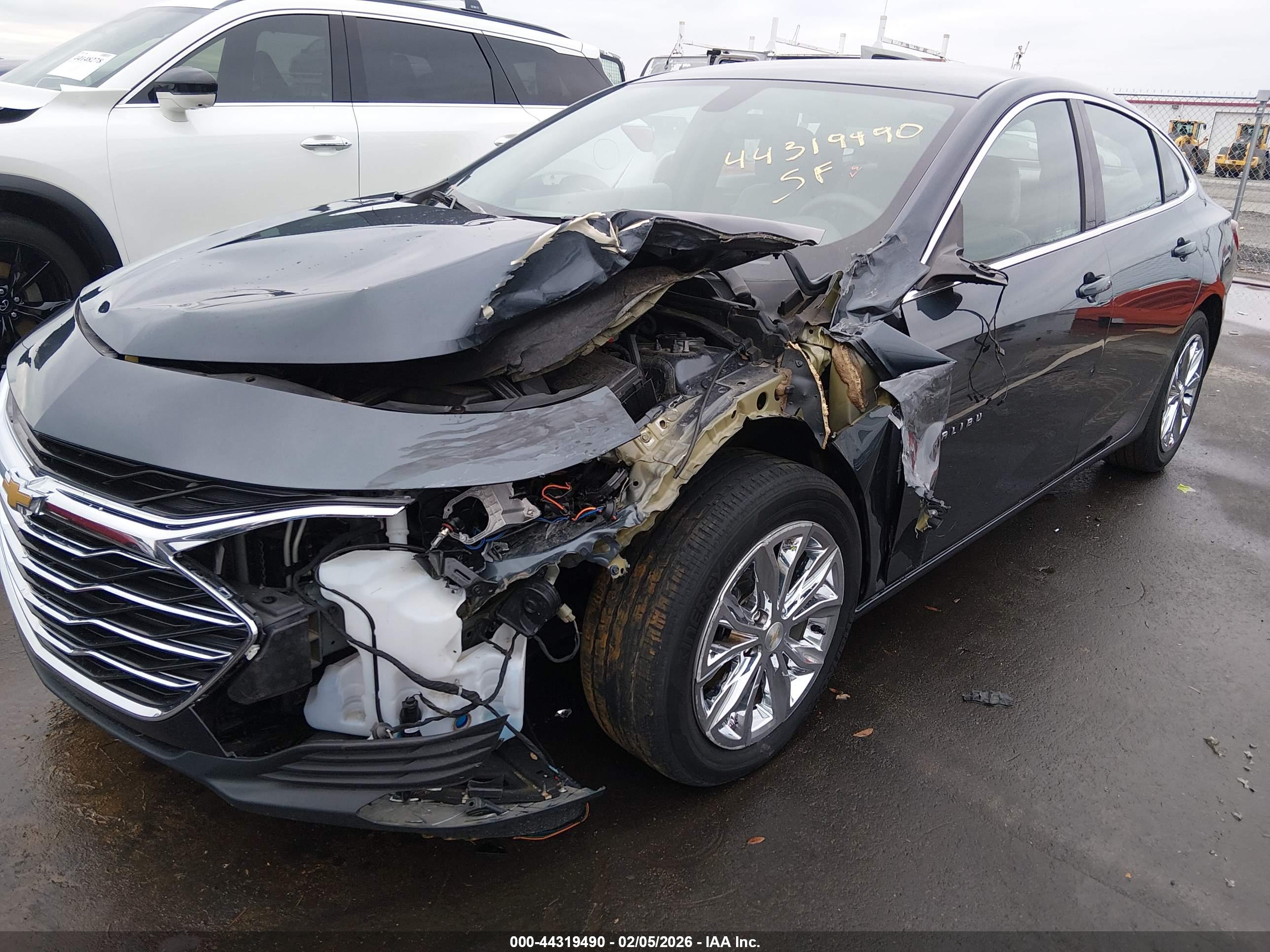 CHEVROLET MALIBU image 6